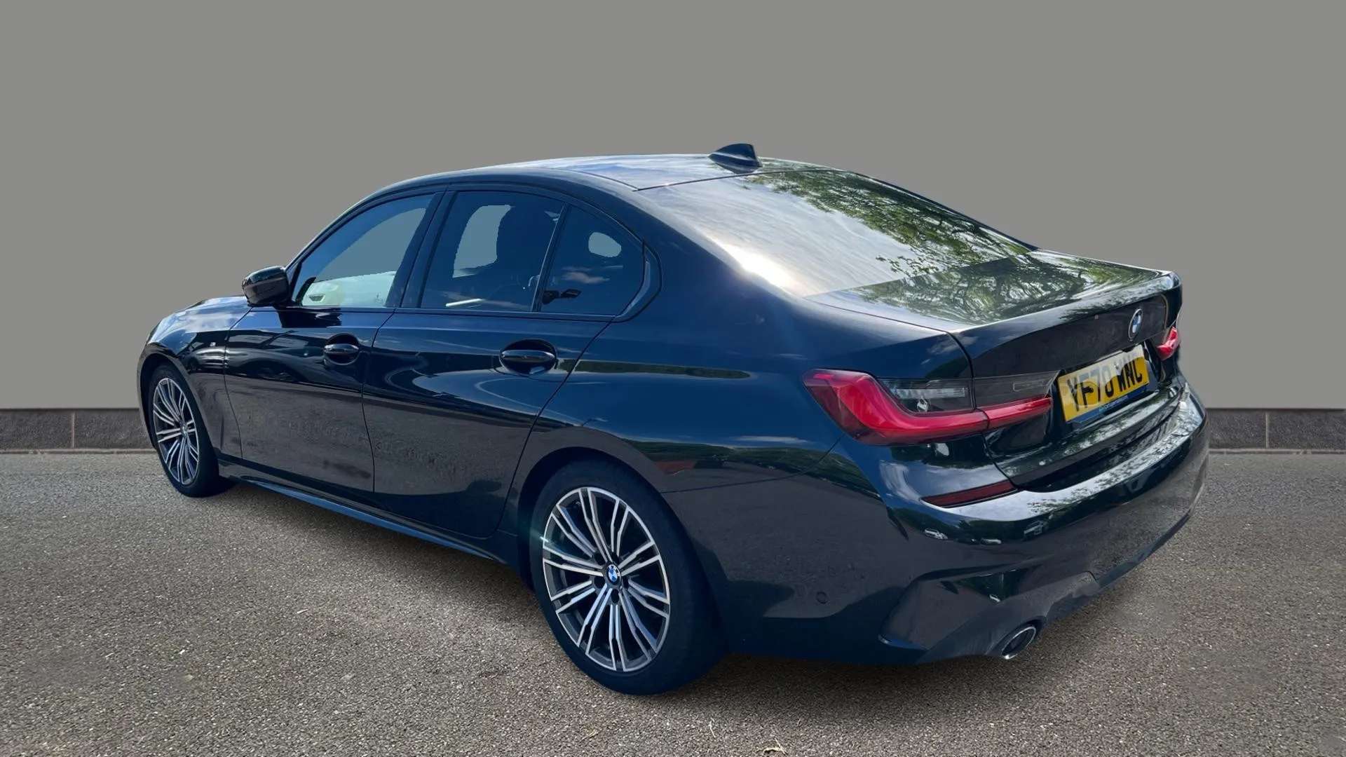 A 2020 BMW 3 SERIES 320i M Sport Step Auto A 2020 BMW 3 SERIES 320i M Sport Step Auto