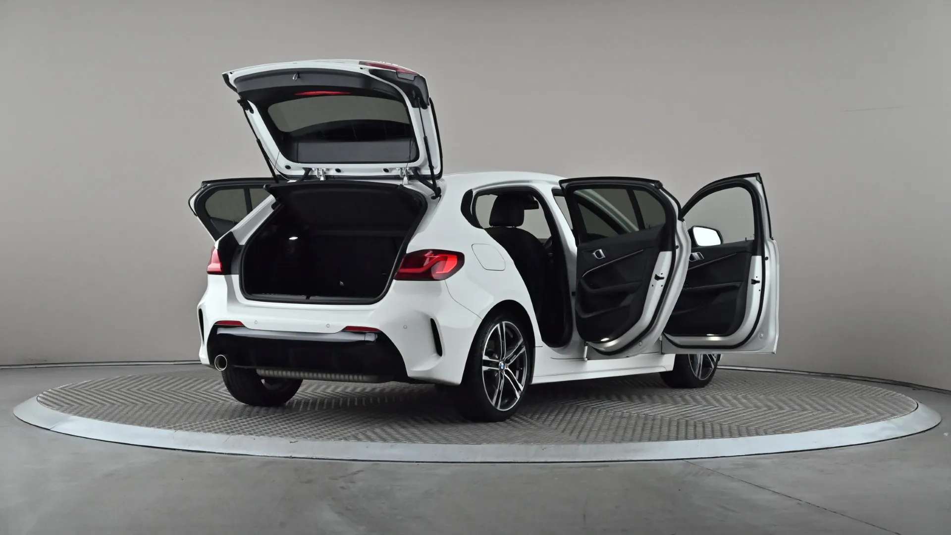 2020 BMW 1 SERIES 2020 BMW 1 SERIES