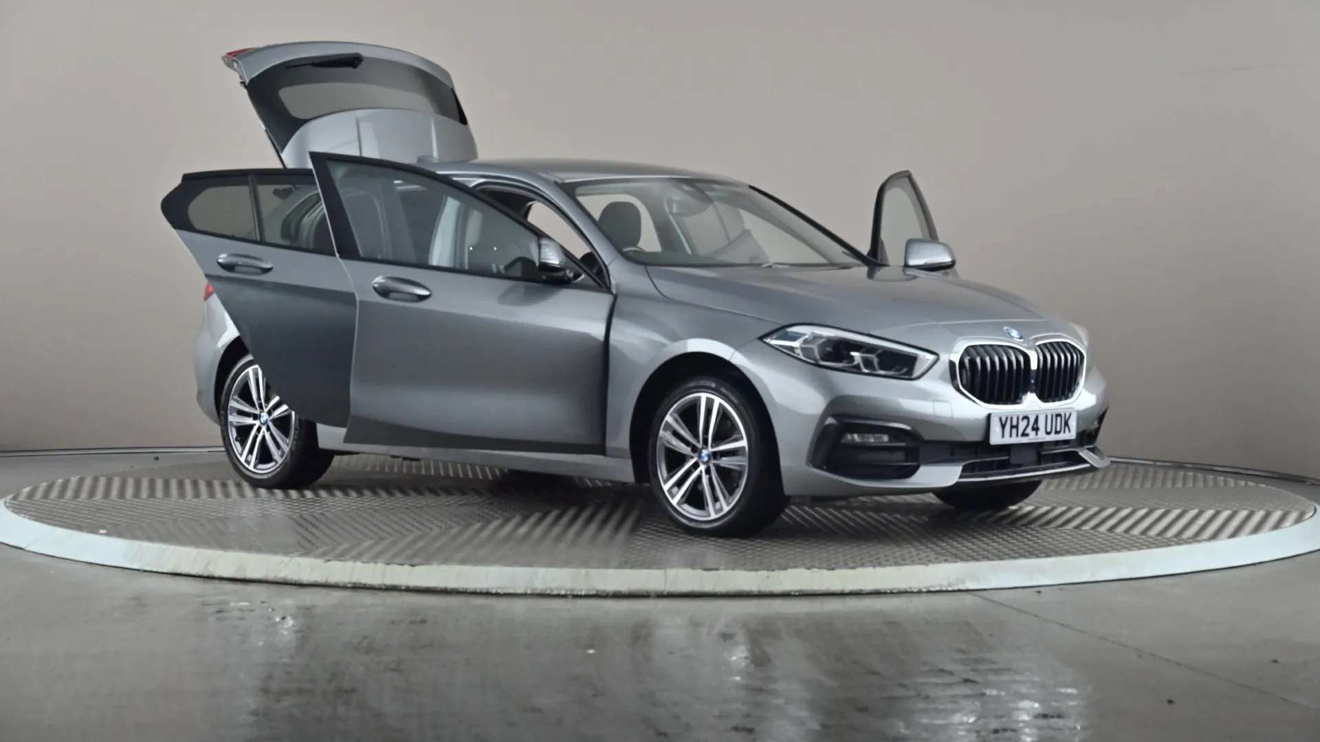 2024 BMW 1 SERIES 2024 BMW 1 SERIES