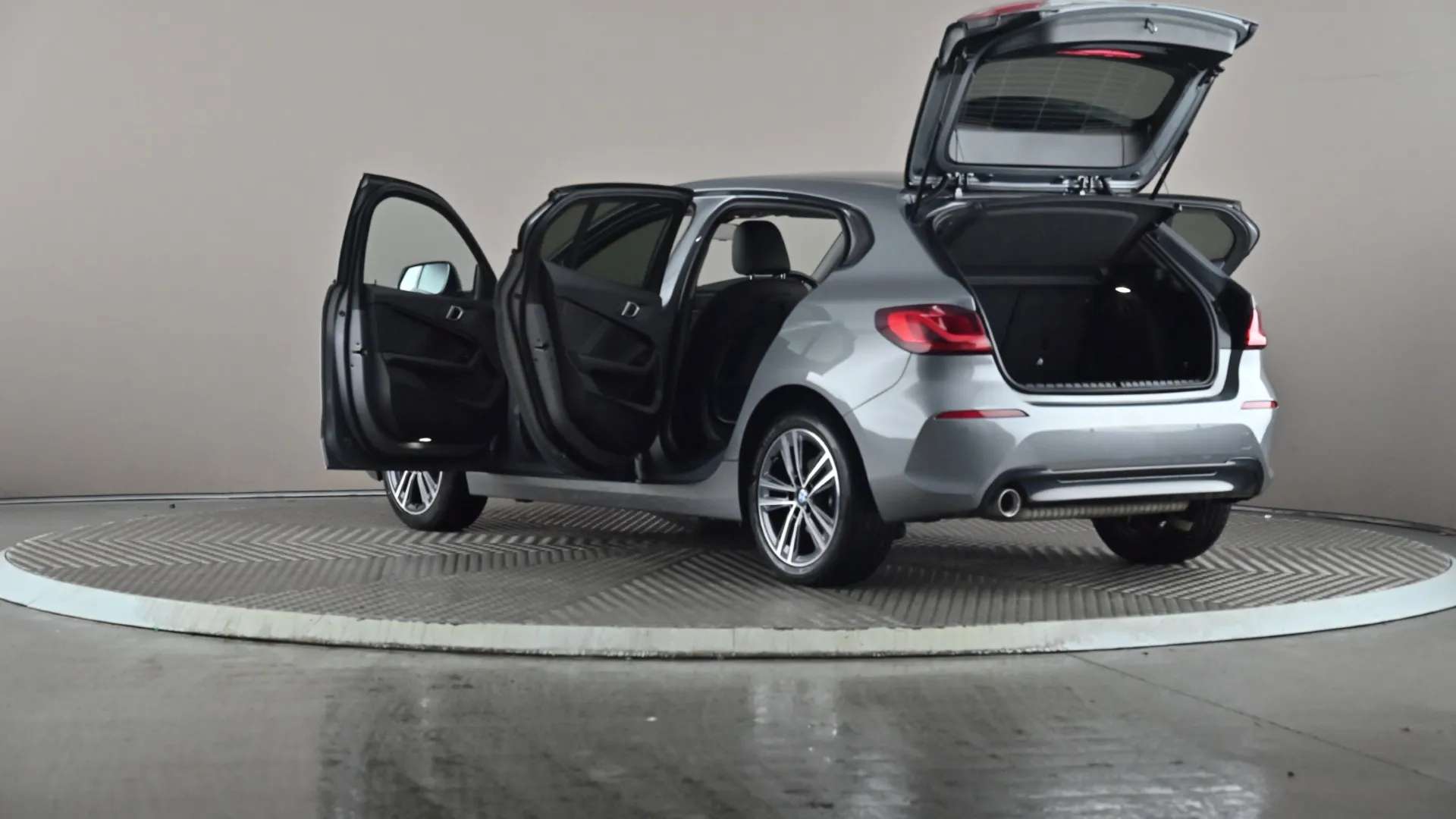 2024 BMW 1 SERIES 2024 BMW 1 SERIES