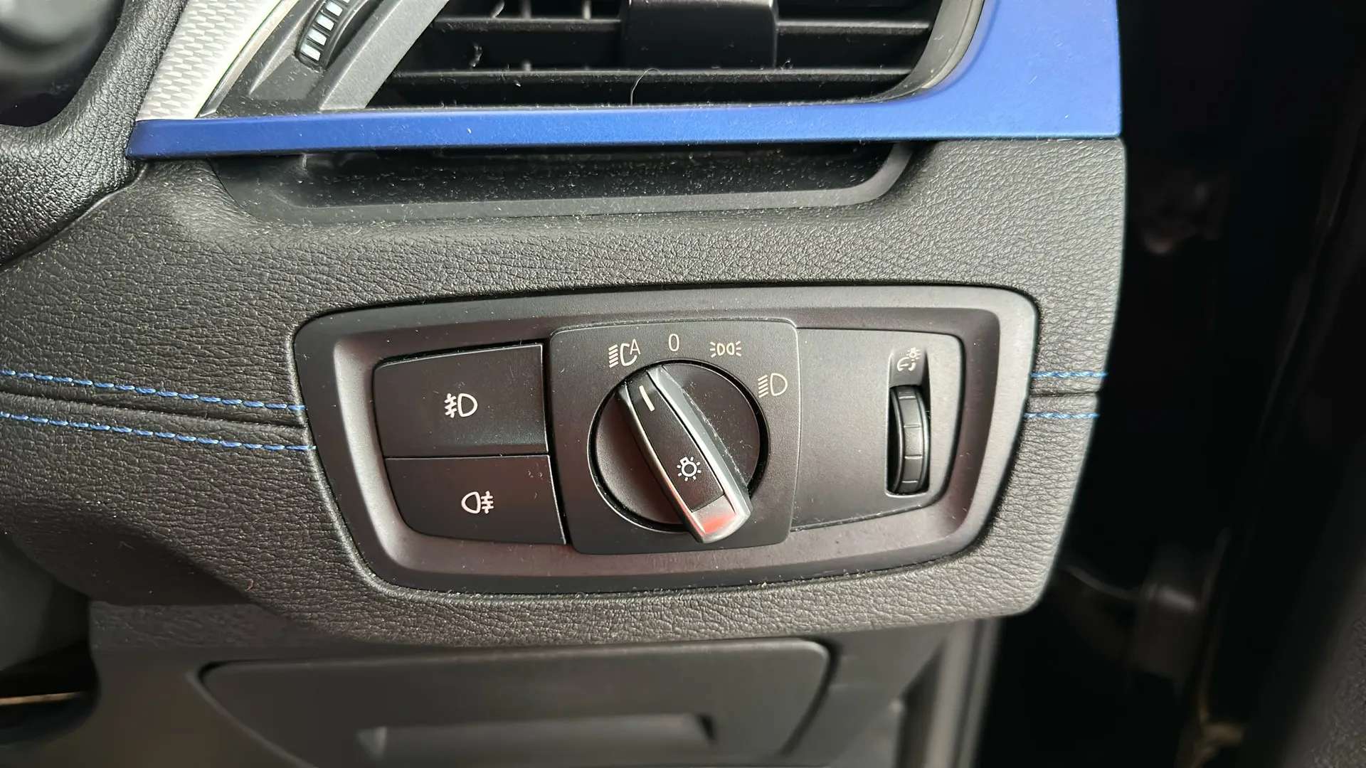 2020 BMW X1 2020 BMW X1