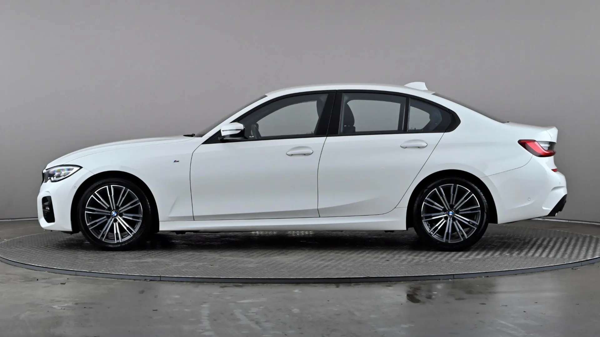 A 2019 BMW 3 SERIES 320d M Sport Step Auto A 2019 BMW 3 SERIES 320d M Sport Step Auto