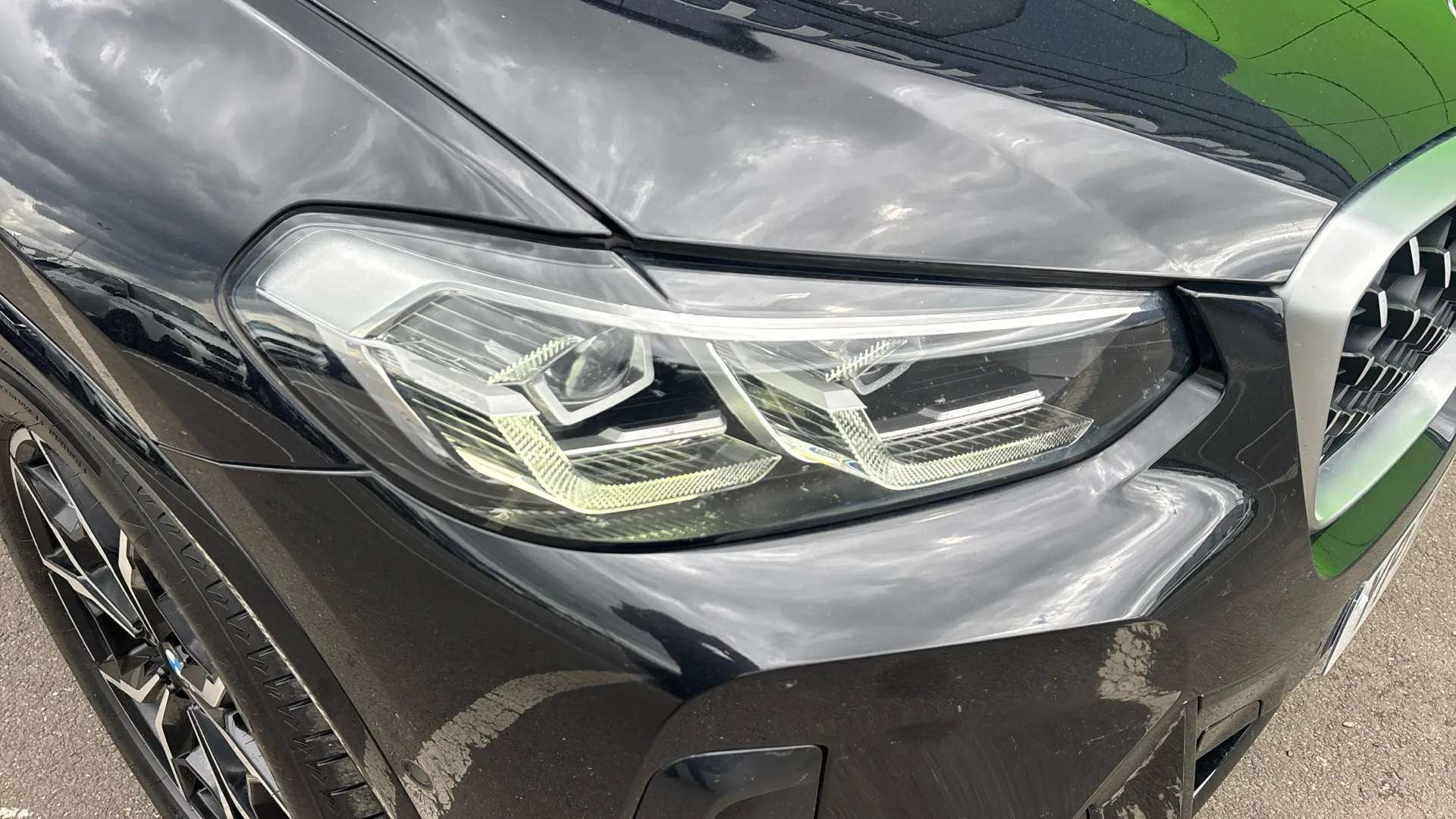 2022 BMW X4 2022 BMW X4