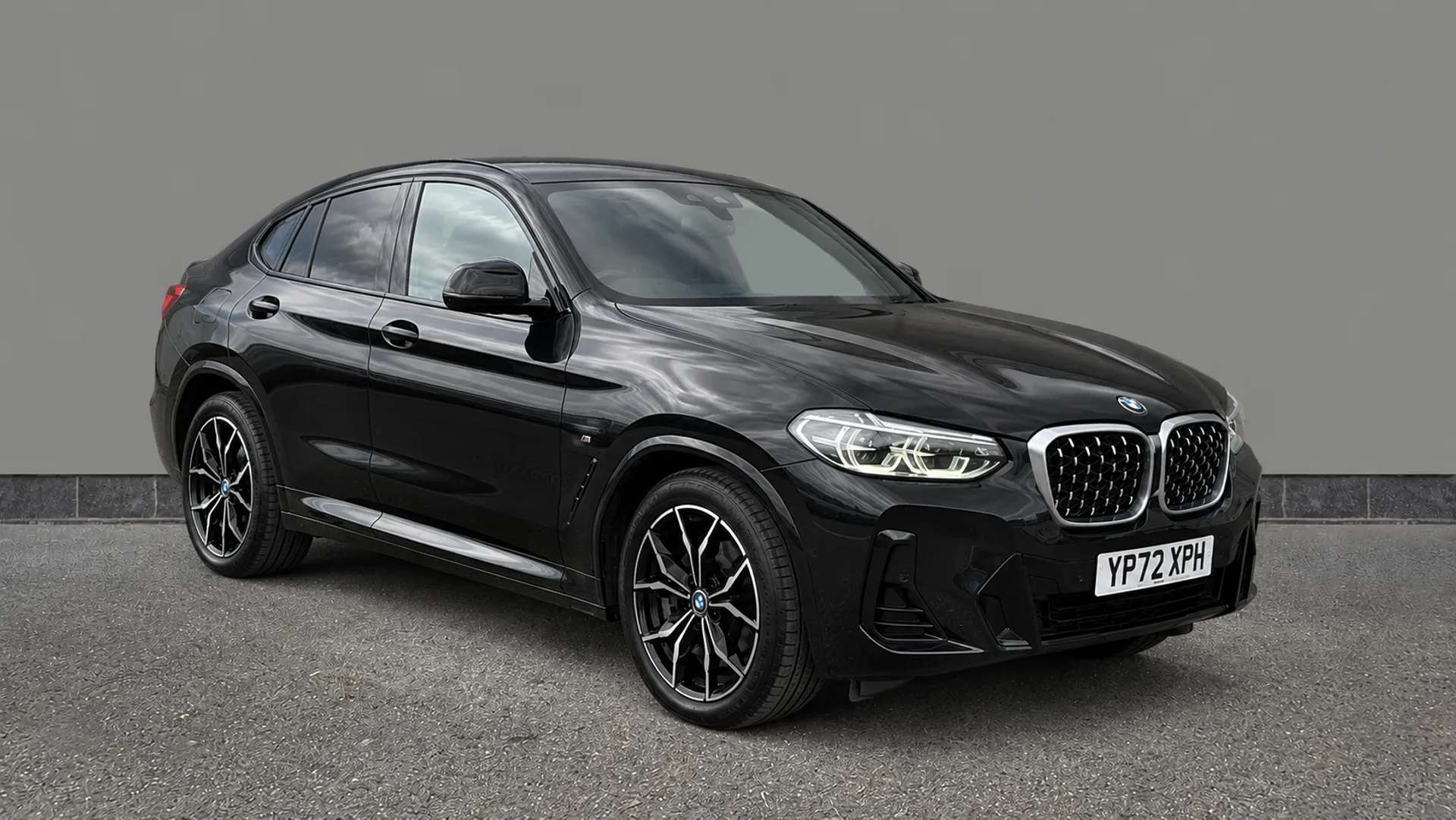 A 2022 BMW X4 xDrive20d MHT M Sport Step Auto A 2022 BMW X4 xDrive20d MHT M Sport Step Auto