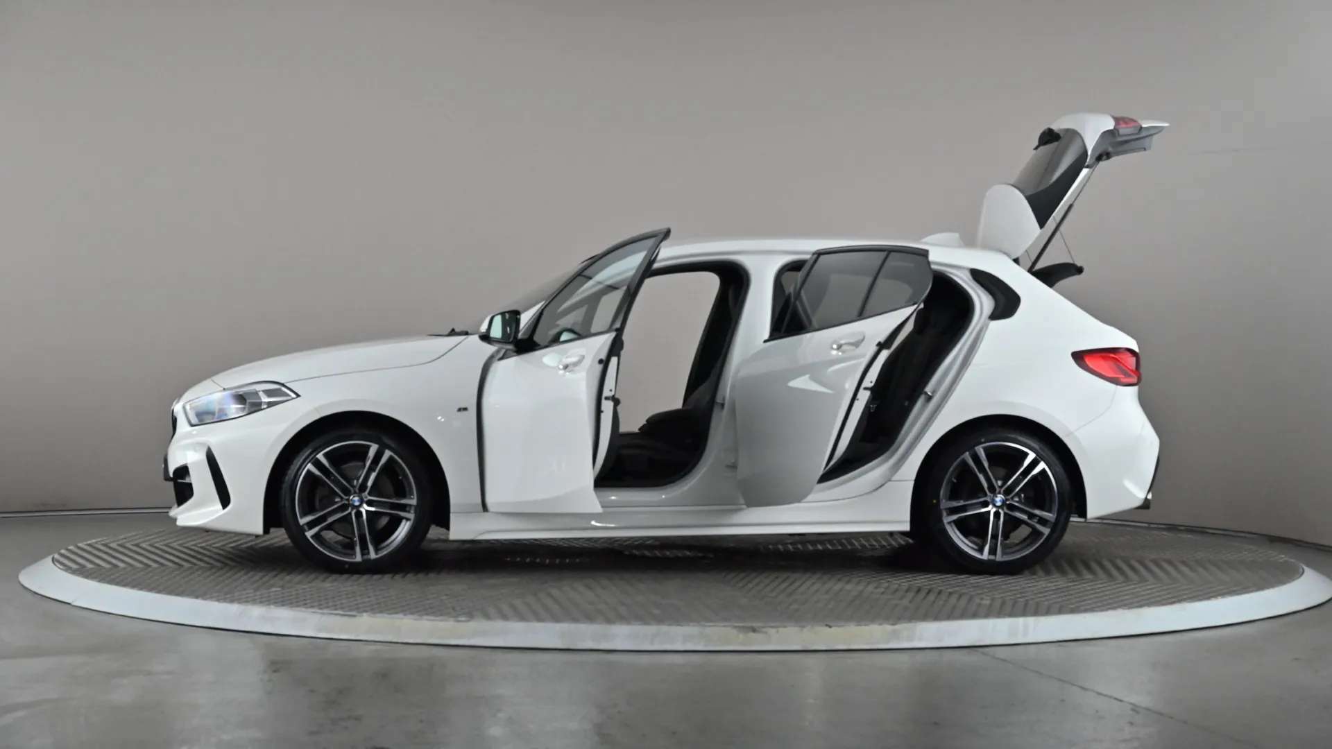 2020 BMW 1 SERIES 2020 BMW 1 SERIES