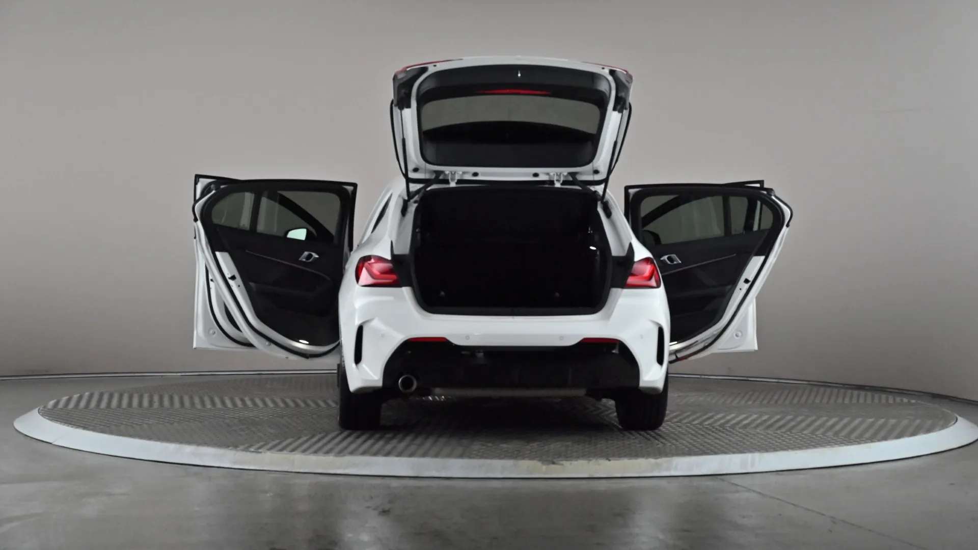 2020 BMW 1 SERIES 2020 BMW 1 SERIES