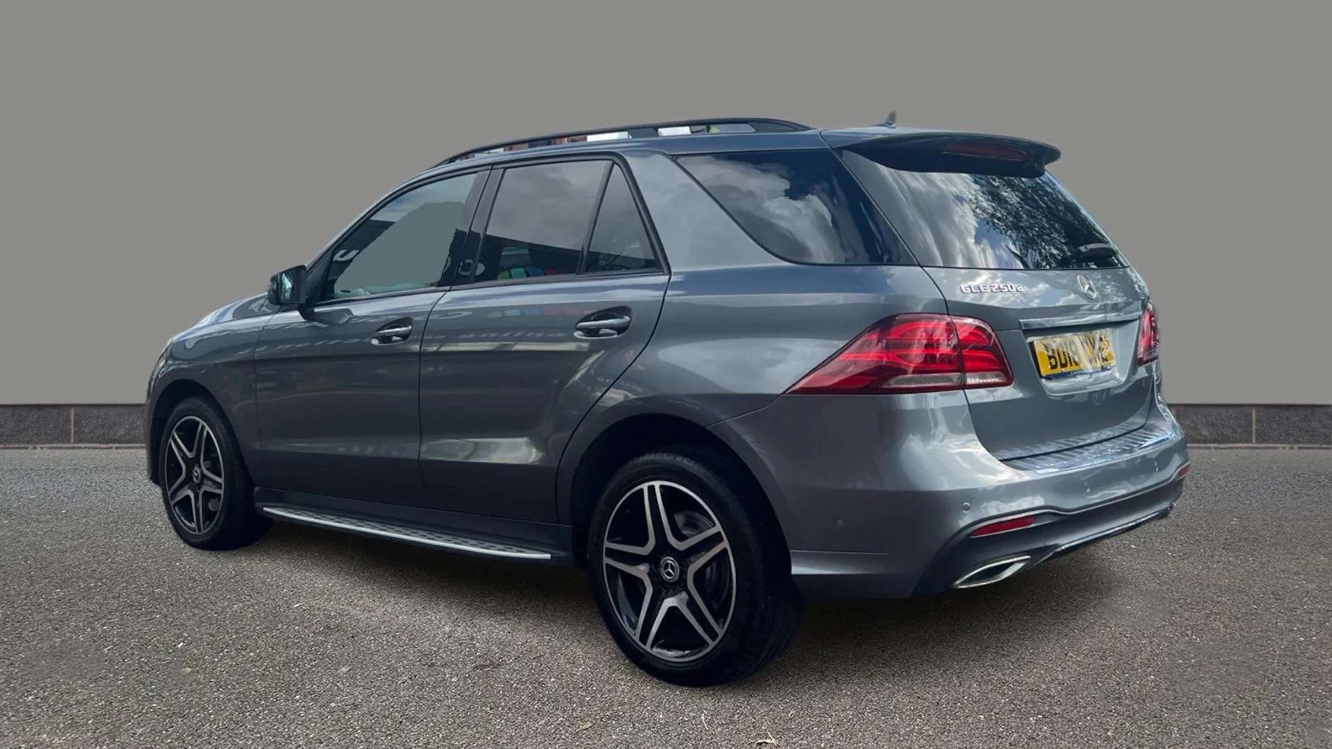 A 2018 MERCEDES-BENZ GLE GLE 250d 4Matic AMG Night Ed Prem + 9G-Tronic A 2018 MERCEDES-BENZ GLE GLE 250d 4Matic AMG Night Ed Prem + 9G-Tronic