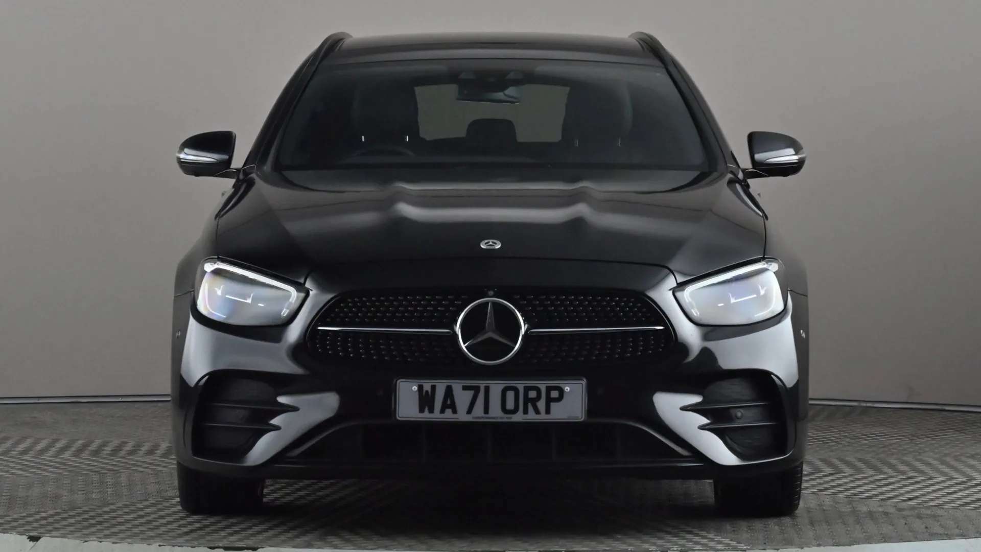 A 2021 MERCEDES-BENZ E CLASS E300d 4Matic AMG Line Night Ed Prem+ 9G-Tronic A 2021 MERCEDES-BENZ E CLASS E300d 4Matic AMG Line Night Ed Prem+ 9G-Tronic