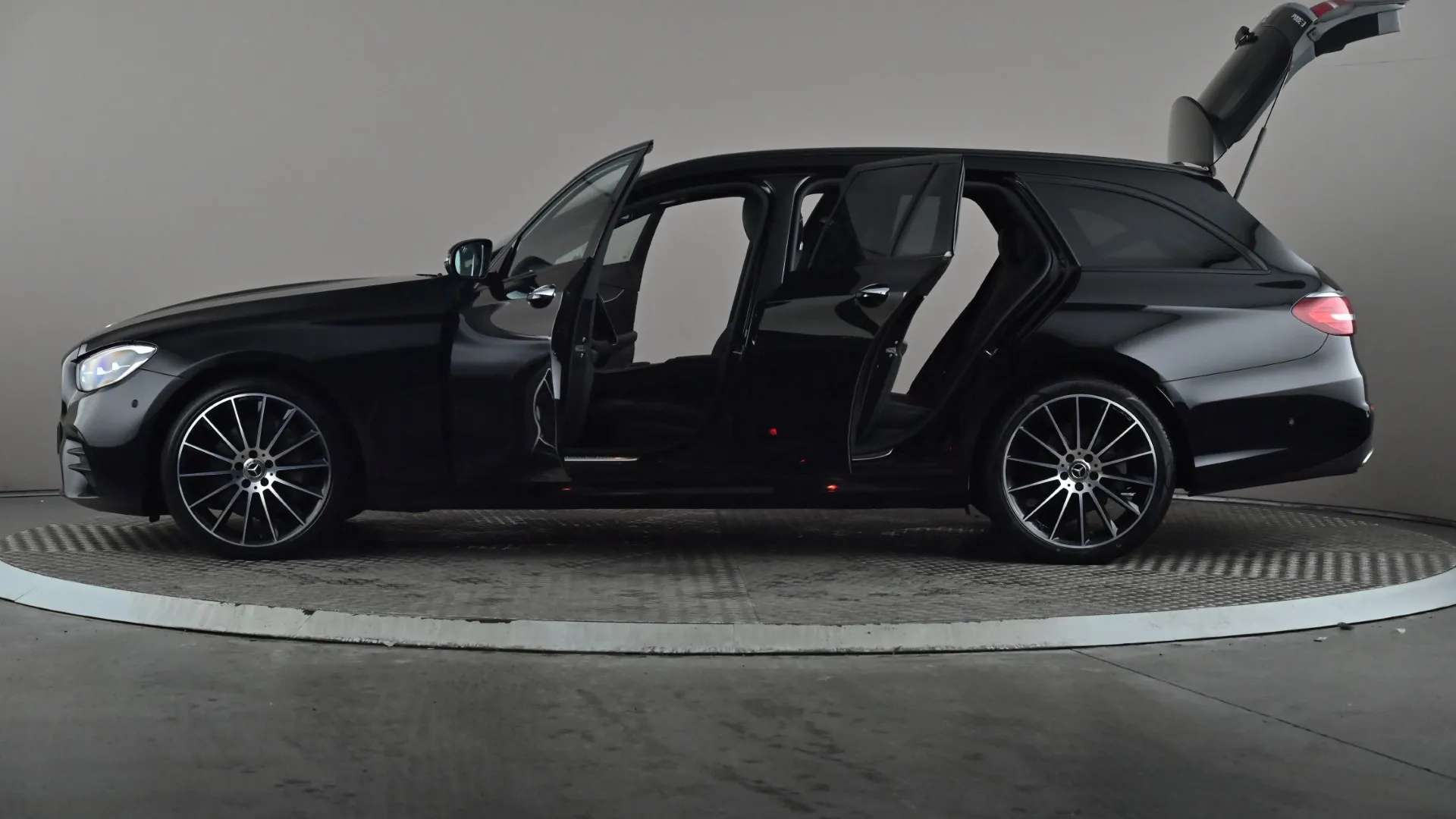 2021 MERCEDES-BENZ E CLASS 2021 MERCEDES-BENZ E CLASS