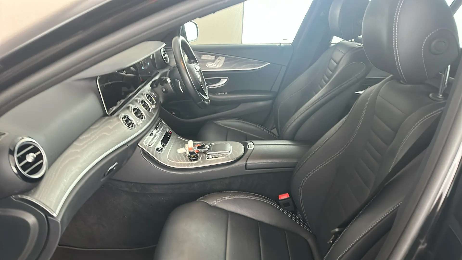 2021 MERCEDES-BENZ E CLASS 2021 MERCEDES-BENZ E CLASS