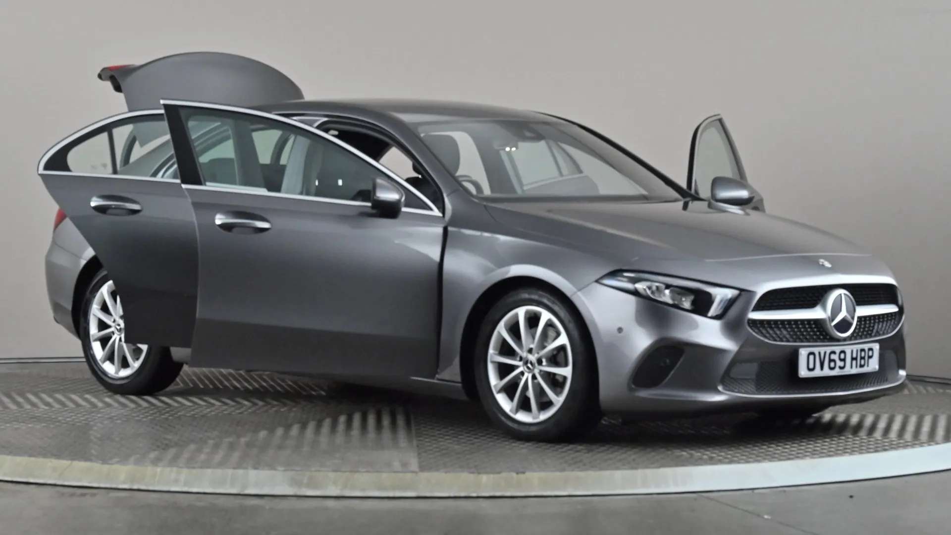 2019 MERCEDES-BENZ A CLASS 2019 MERCEDES-BENZ A CLASS