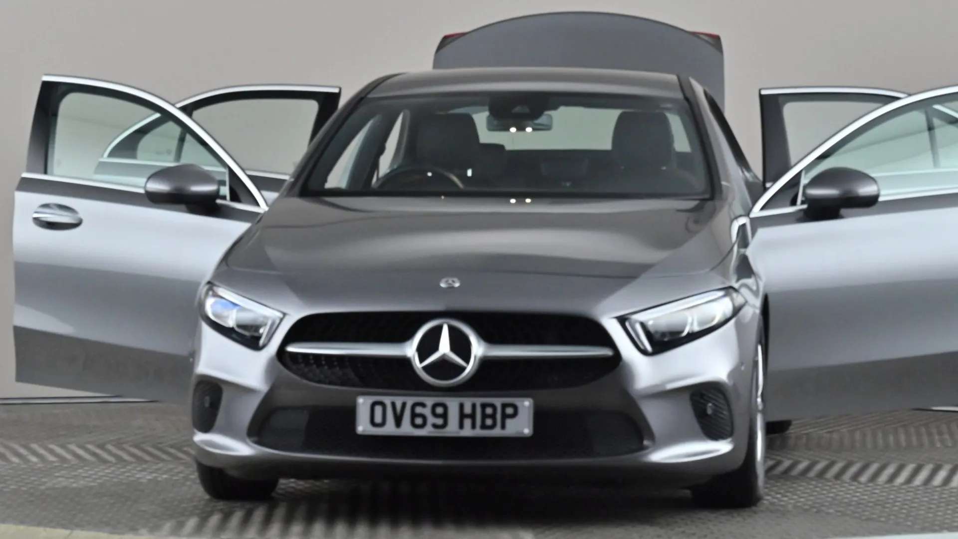 2019 MERCEDES-BENZ A CLASS 2019 MERCEDES-BENZ A CLASS