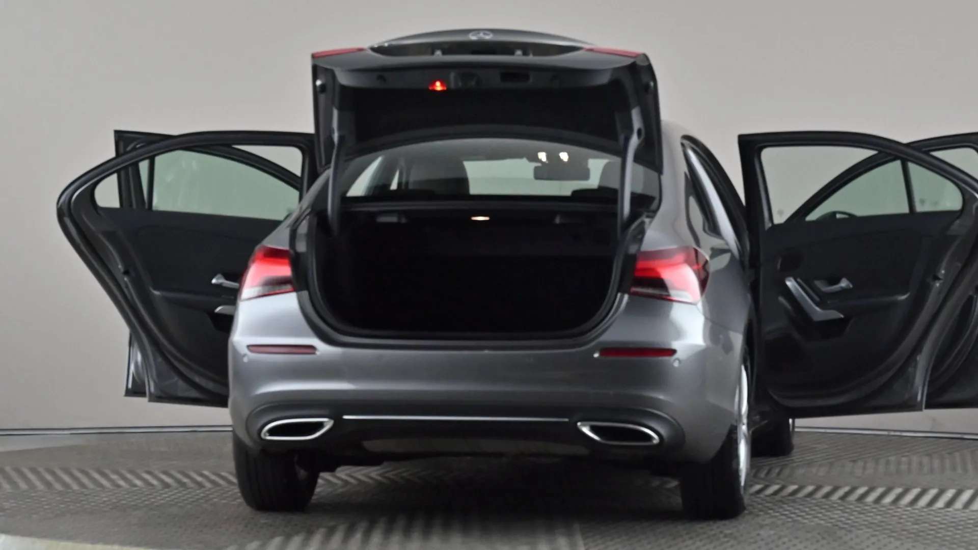 2019 MERCEDES-BENZ A CLASS 2019 MERCEDES-BENZ A CLASS