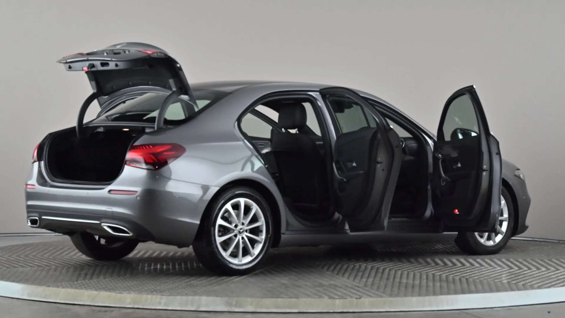 2019 MERCEDES-BENZ A CLASS 2019 MERCEDES-BENZ A CLASS