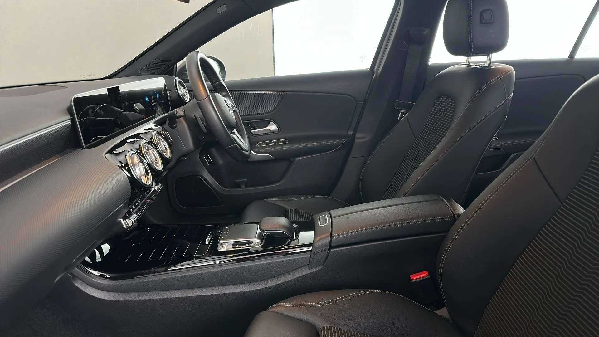 2019 MERCEDES-BENZ A CLASS 2019 MERCEDES-BENZ A CLASS