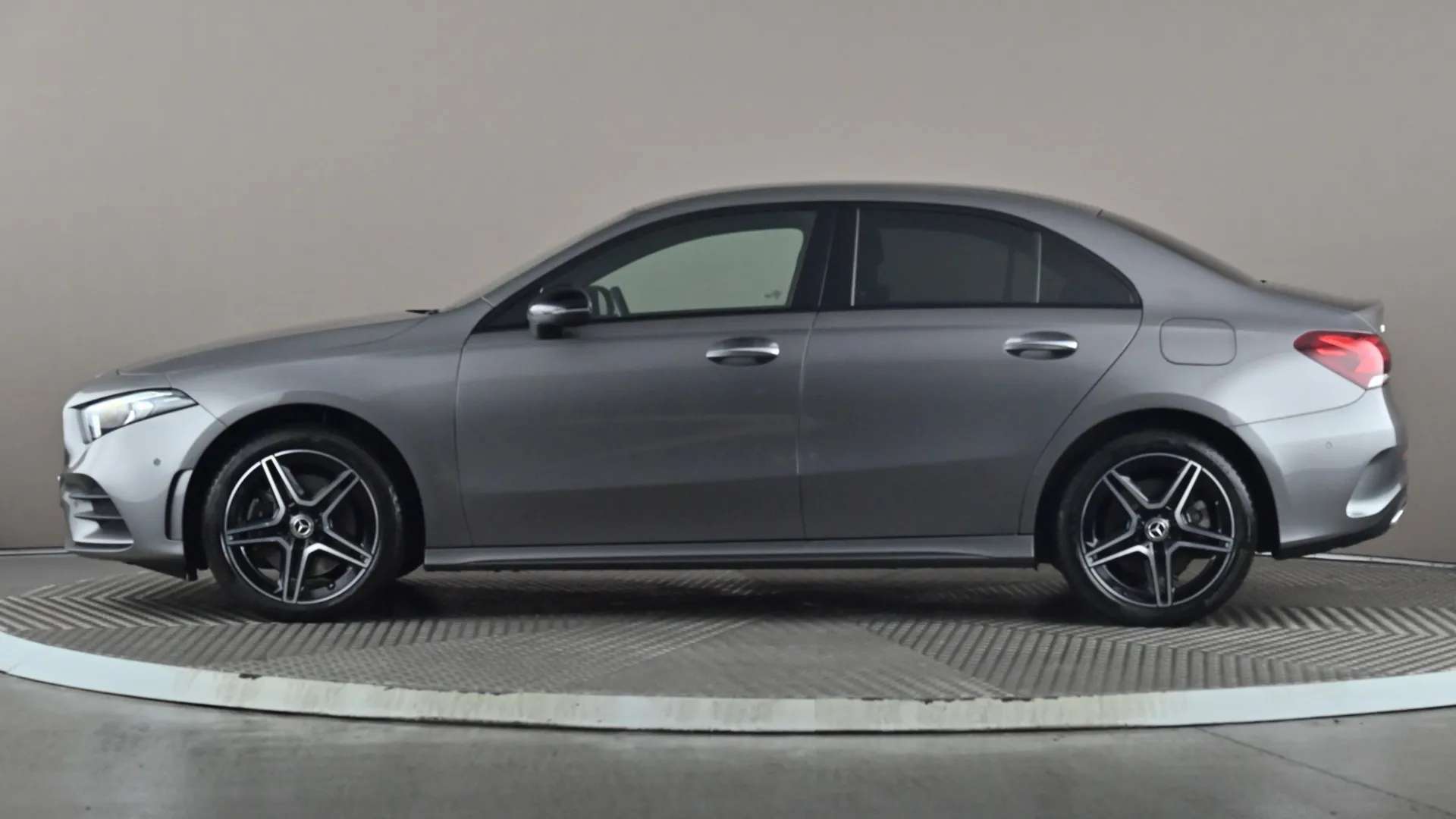 A 2022 MERCEDES-BENZ A CLASS A250e AMG Line Premium Auto A 2022 MERCEDES-BENZ A CLASS A250e AMG Line Premium Auto