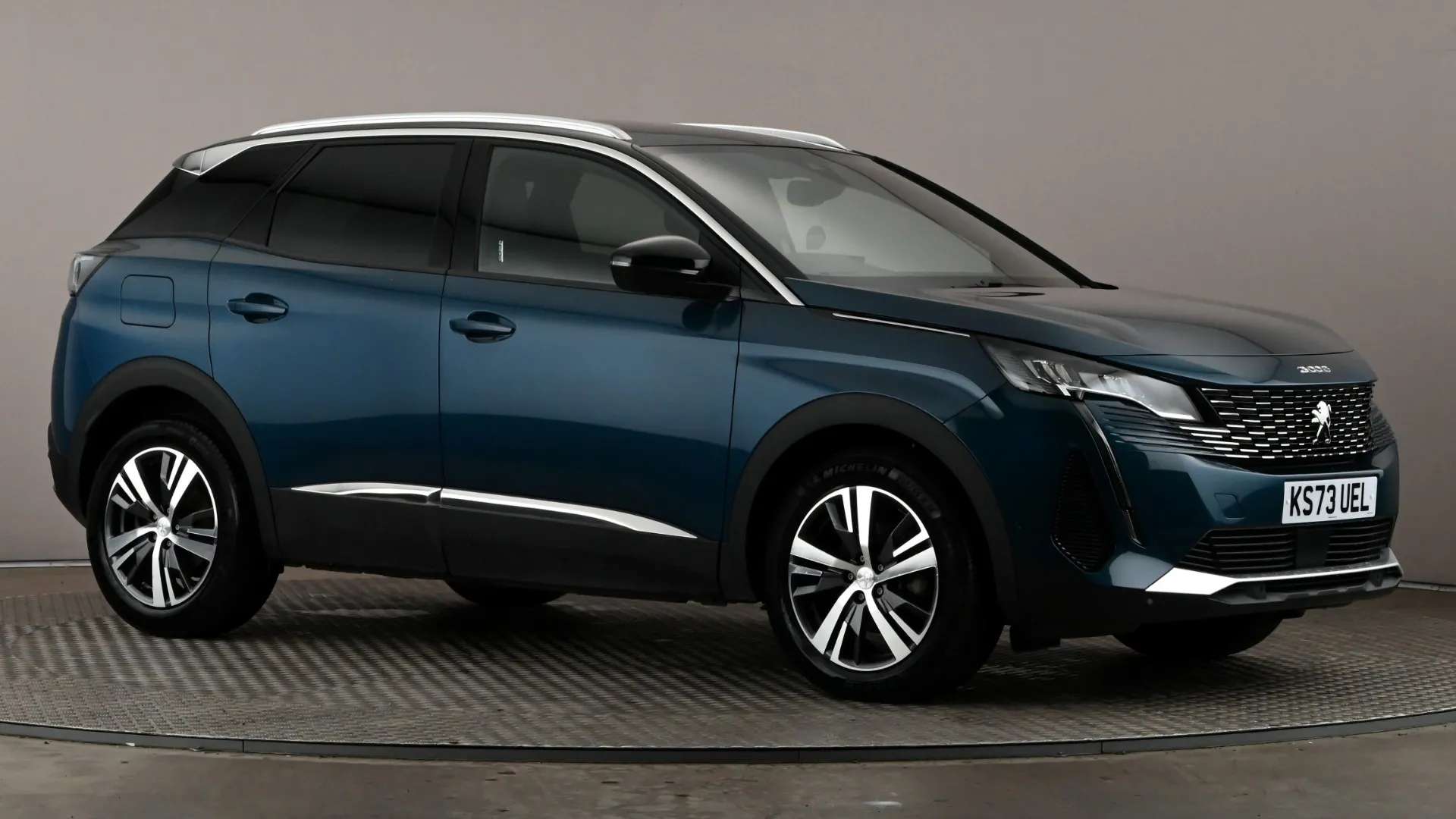 A 2023 PEUGEOT 3008 1.2 Hybrid 136 Allure Premium+ e-DSC6 A 2023 PEUGEOT 3008 1.2 Hybrid 136 Allure Premium+ e-DSC6