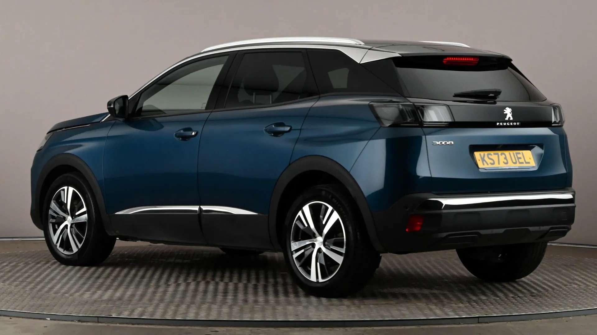 A 2023 PEUGEOT 3008 1.2 Hybrid 136 Allure Premium+ e-DSC6 A 2023 PEUGEOT 3008 1.2 Hybrid 136 Allure Premium+ e-DSC6