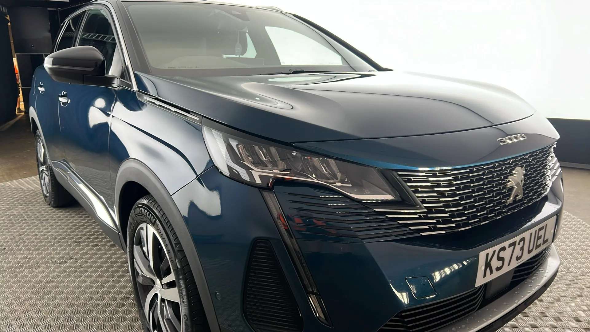 2023 PEUGEOT 3008 2023 PEUGEOT 3008