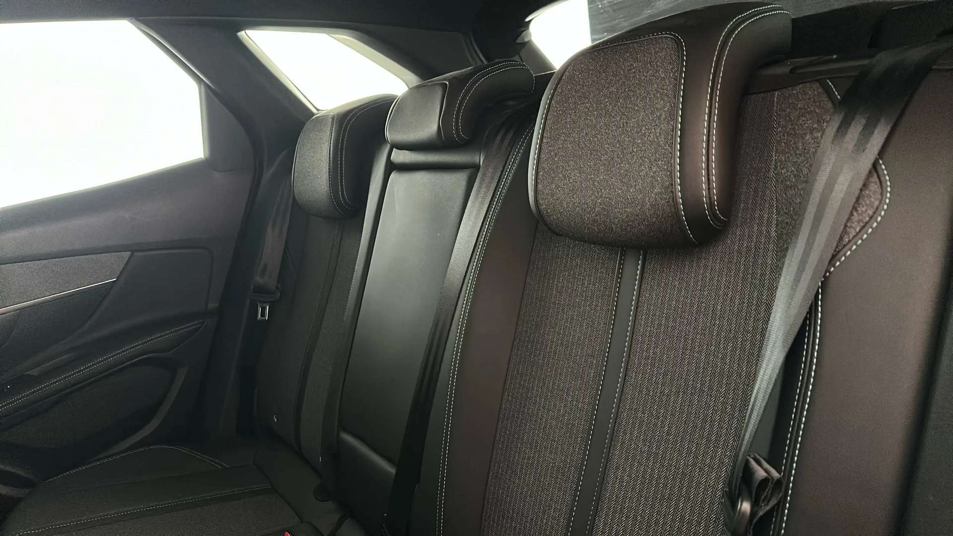 2024 PEUGEOT 3008 2024 PEUGEOT 3008