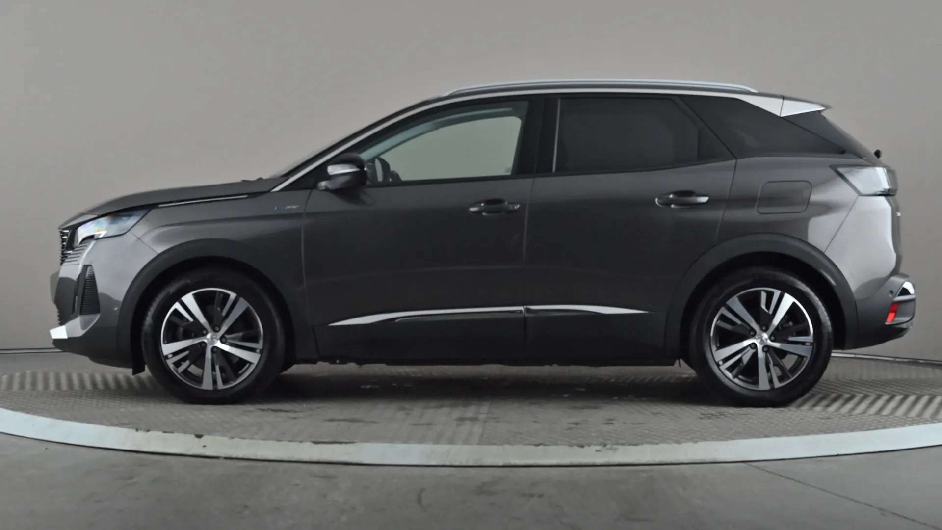 A 2022 PEUGEOT 3008 1.6 Hybrid 225 Allure Premium e-EAT8 A 2022 PEUGEOT 3008 1.6 Hybrid 225 Allure Premium e-EAT8