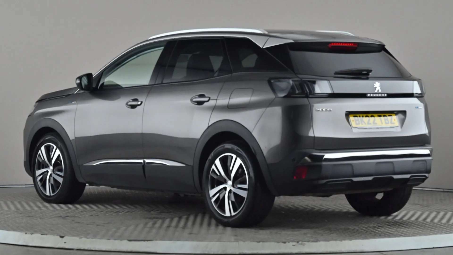 A 2022 PEUGEOT 3008 1.6 Hybrid 225 Allure Premium e-EAT8 A 2022 PEUGEOT 3008 1.6 Hybrid 225 Allure Premium e-EAT8
