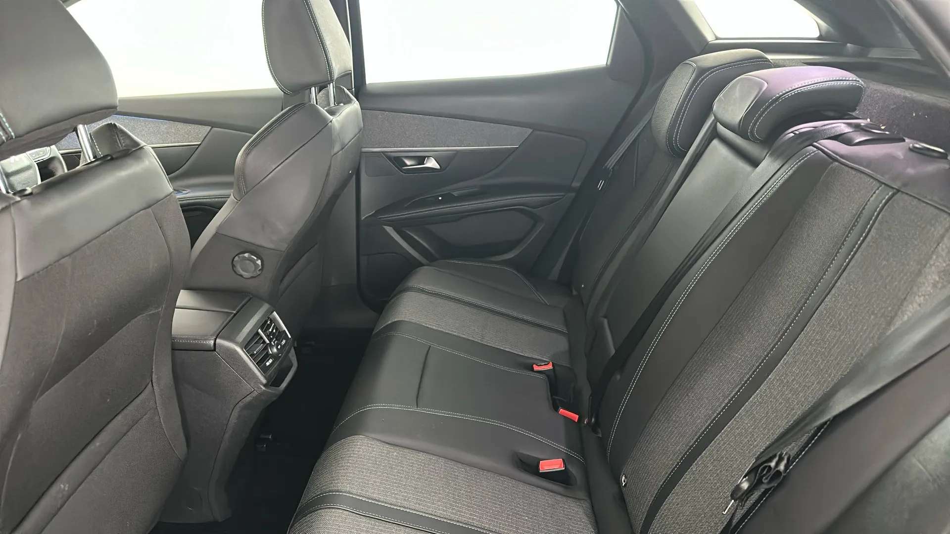 2024 PEUGEOT 3008 2024 PEUGEOT 3008