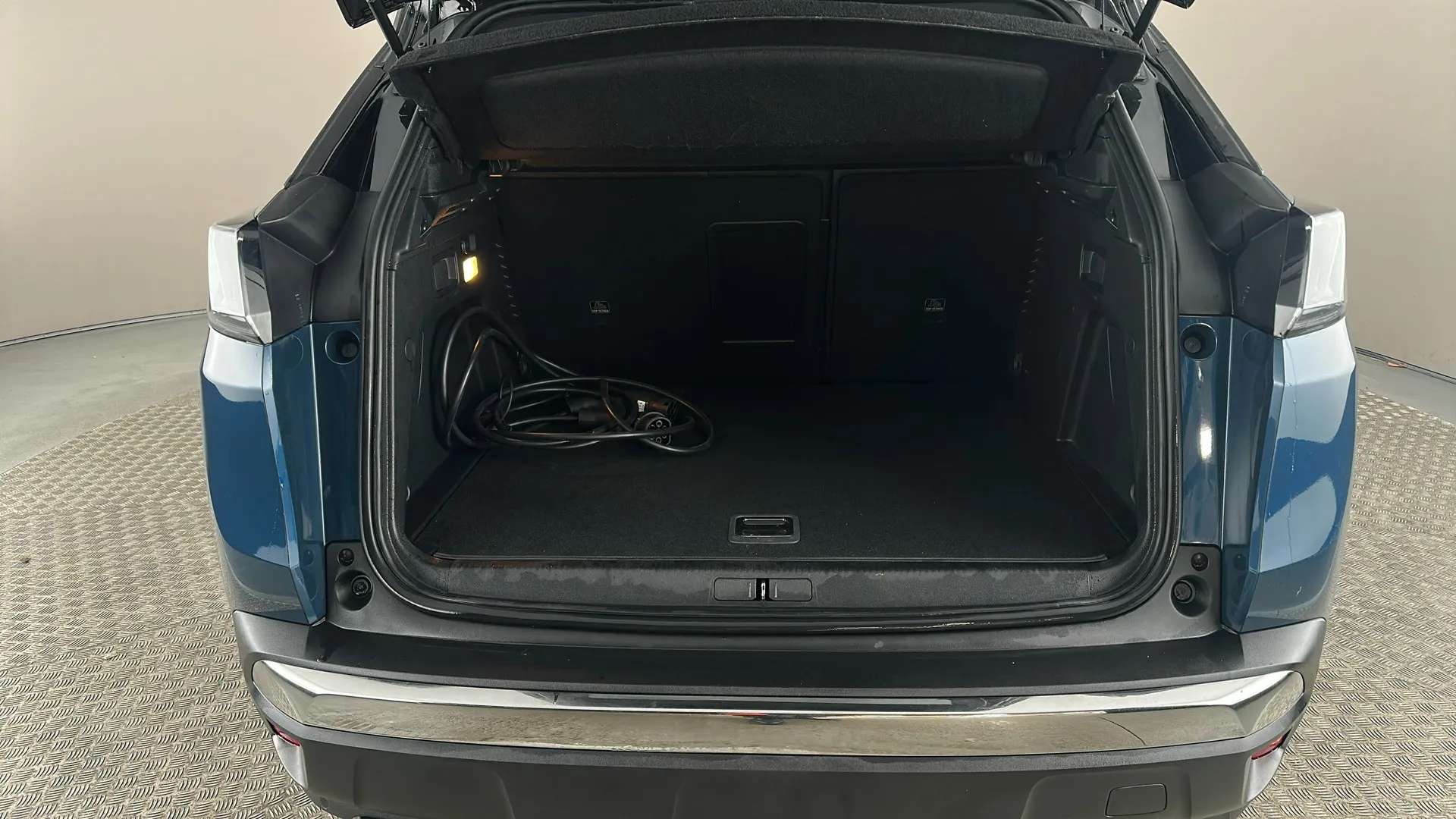 2024 PEUGEOT 3008 2024 PEUGEOT 3008