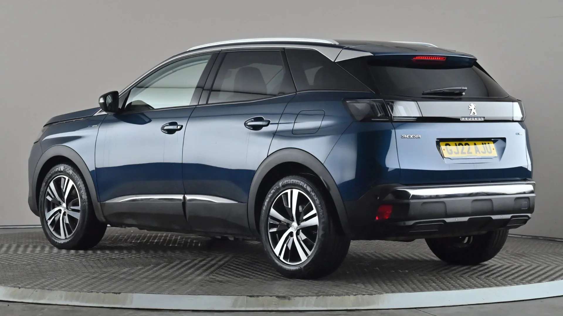 A 2022 PEUGEOT 3008 1.6 Hybrid 225 Allure Premium e-EAT8 A 2022 PEUGEOT 3008 1.6 Hybrid 225 Allure Premium e-EAT8