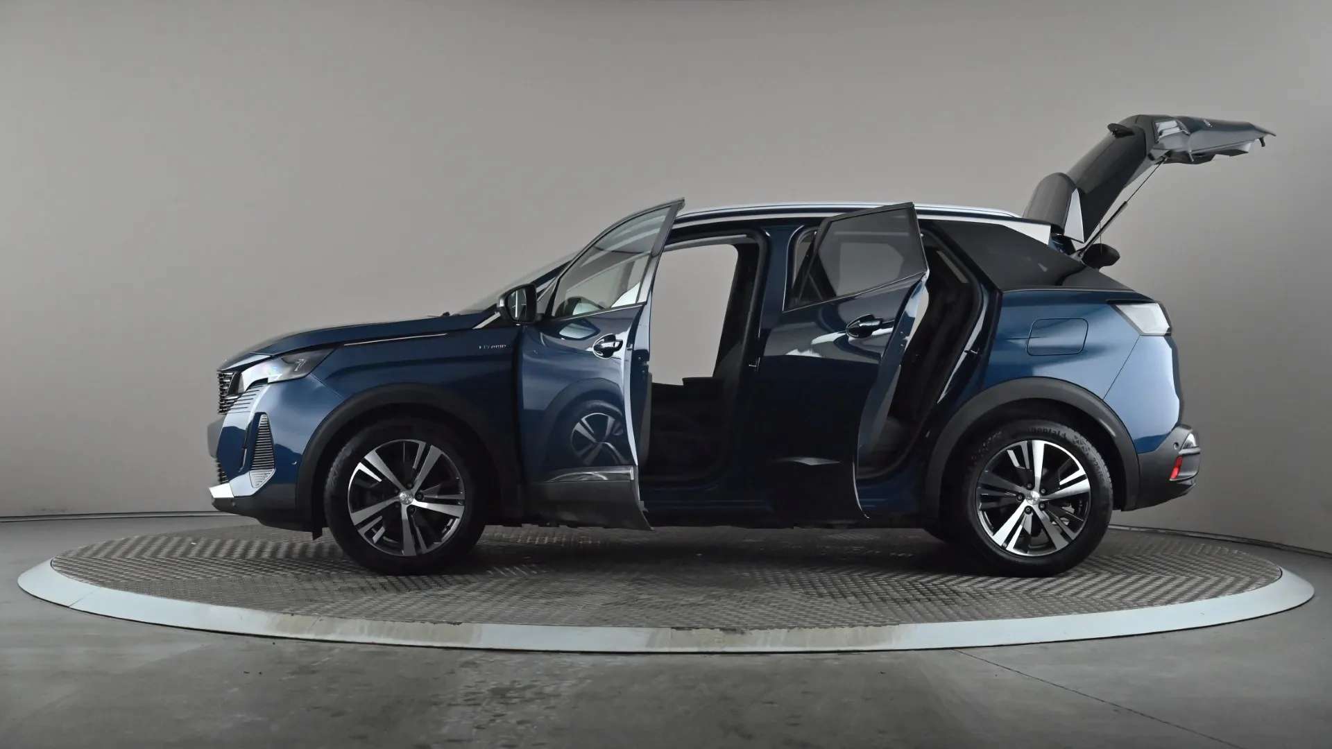 2022 PEUGEOT 3008 2022 PEUGEOT 3008