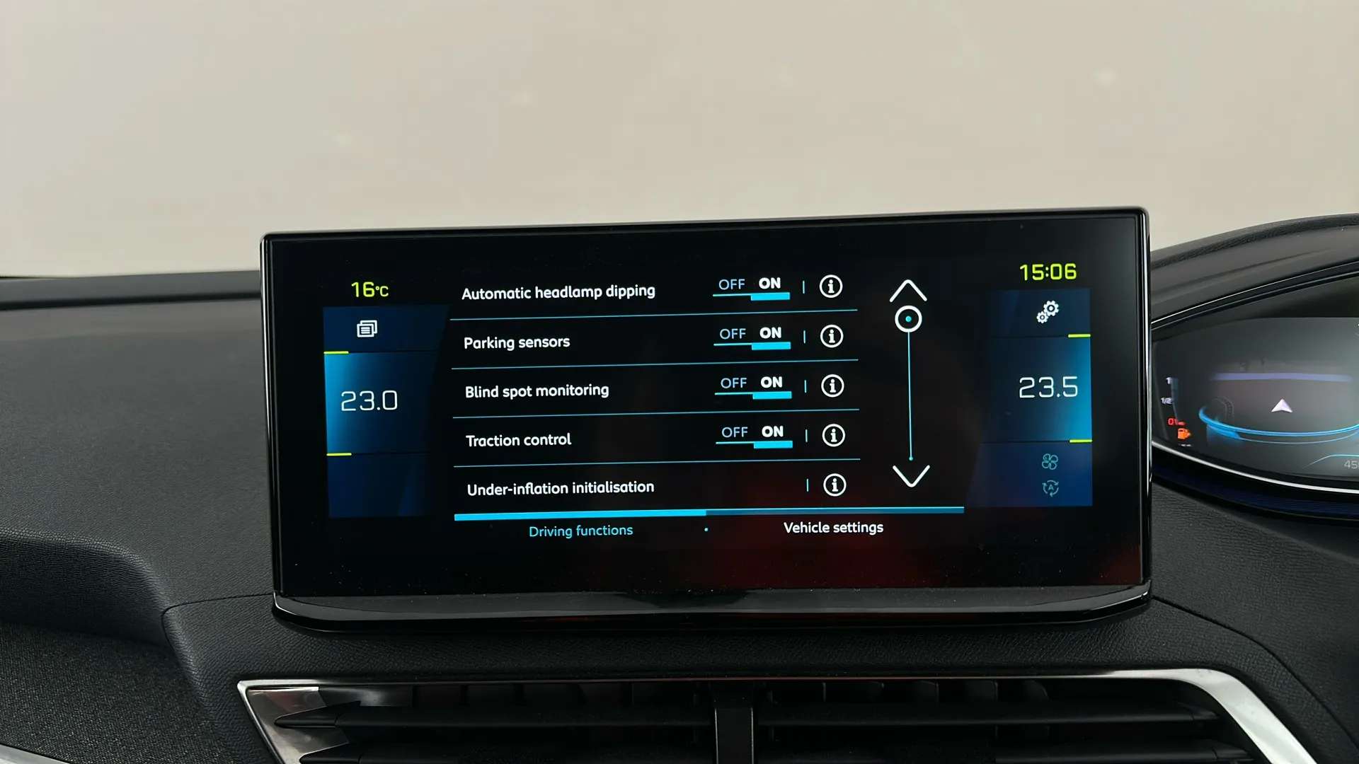 2022 PEUGEOT 3008 2022 PEUGEOT 3008