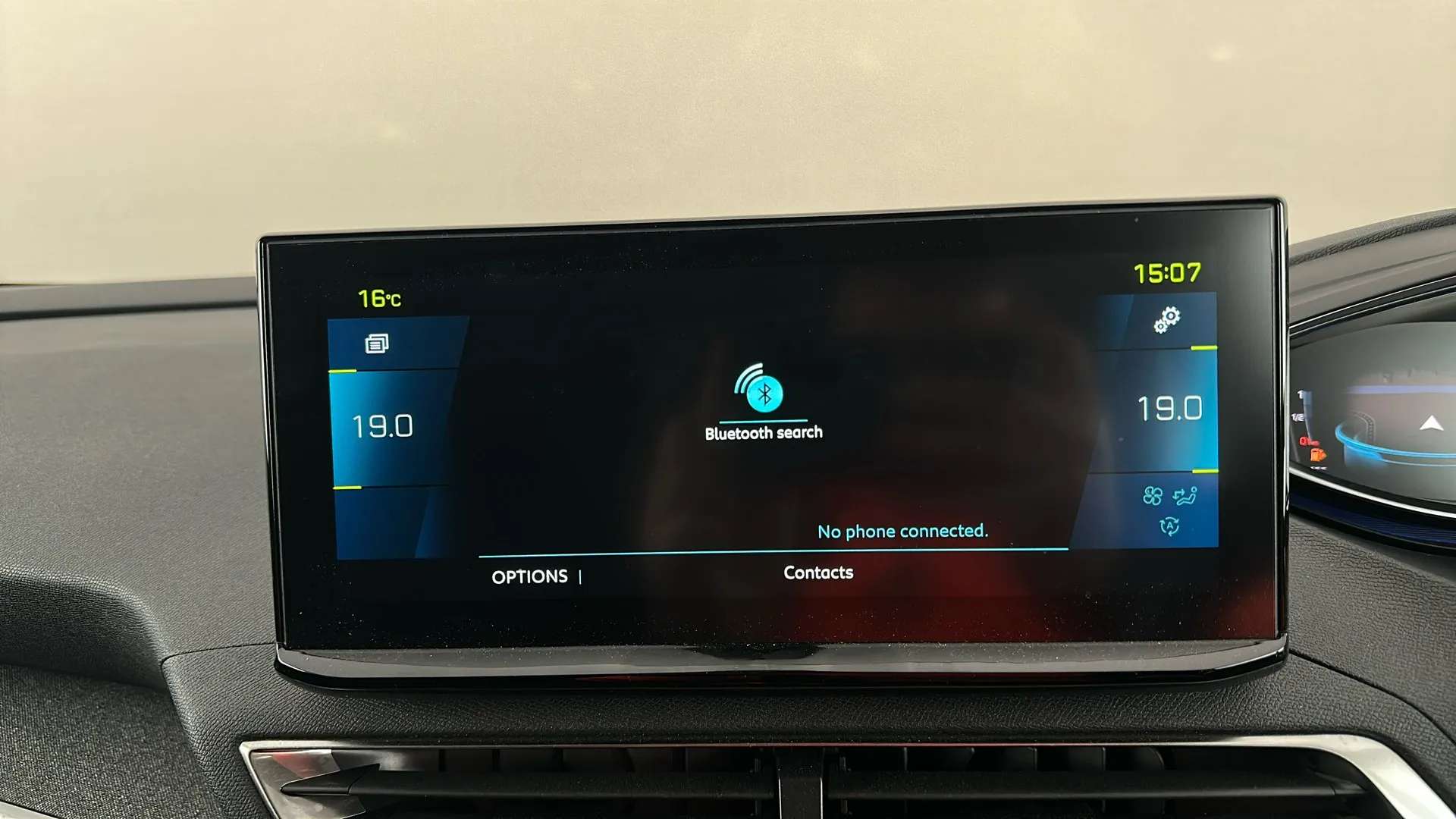 2022 PEUGEOT 3008 2022 PEUGEOT 3008