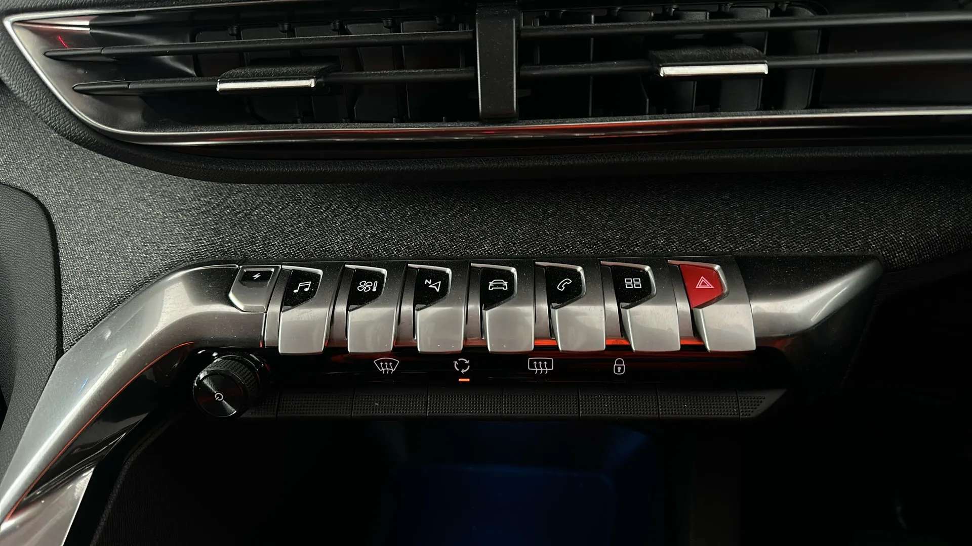 2022 PEUGEOT 3008 2022 PEUGEOT 3008