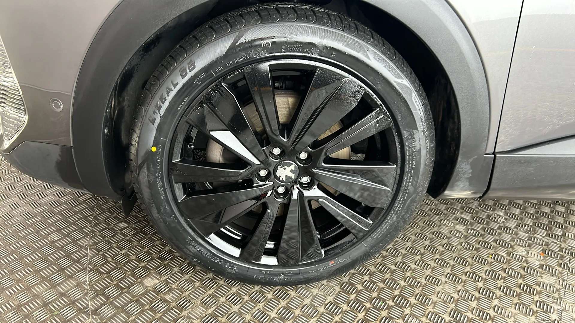 2021 PEUGEOT 3008 2021 PEUGEOT 3008