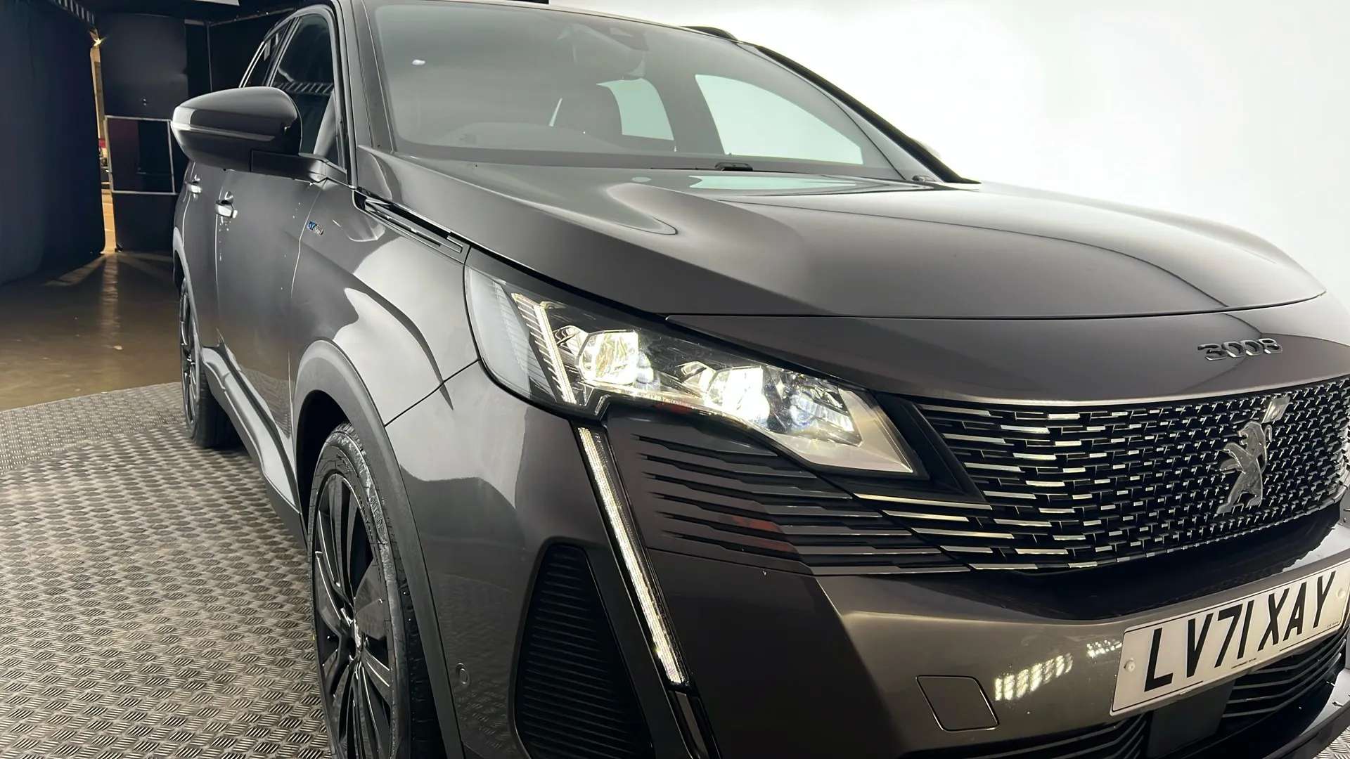 2021 PEUGEOT 3008 2021 PEUGEOT 3008