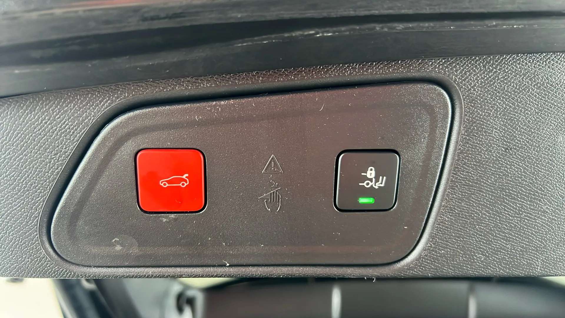 2021 PEUGEOT 3008 2021 PEUGEOT 3008