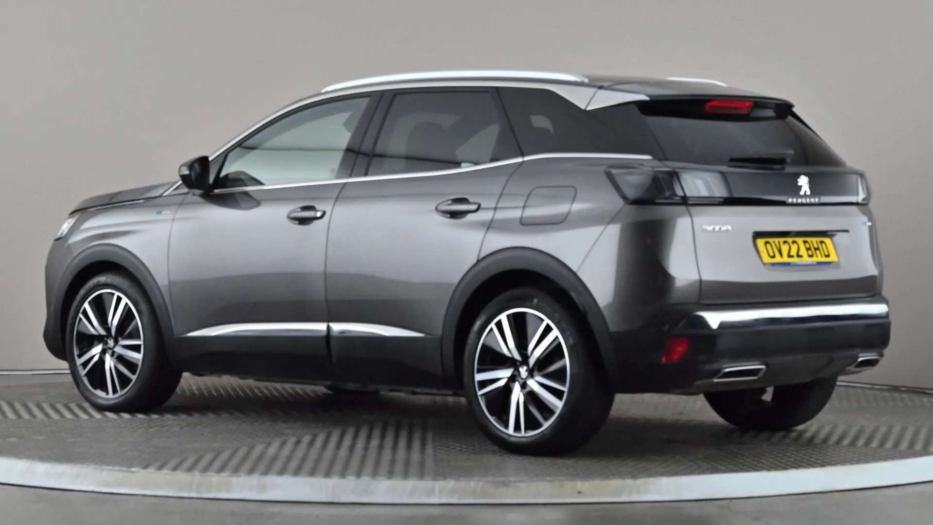 A 2022 PEUGEOT 3008 1.6 Hybrid 225 GT Premium e-EAT8 A 2022 PEUGEOT 3008 1.6 Hybrid 225 GT Premium e-EAT8