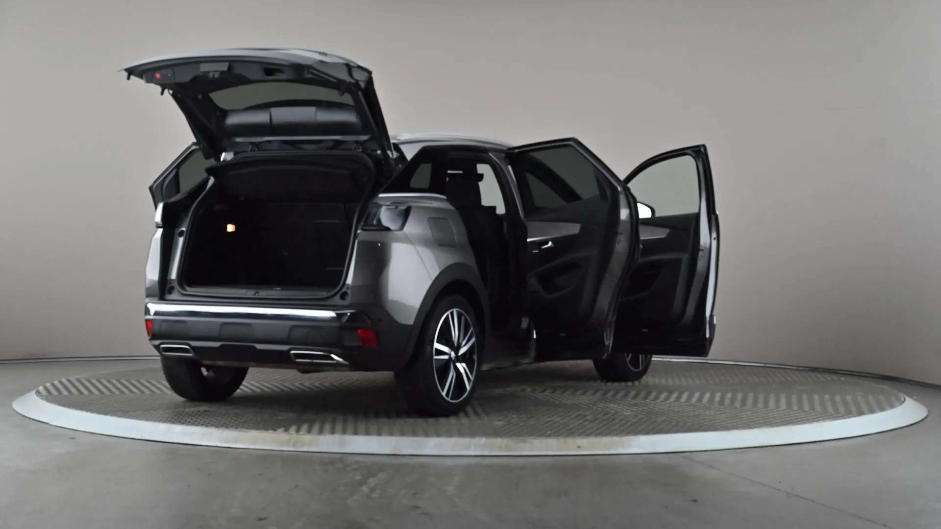 2022 PEUGEOT 3008 2022 PEUGEOT 3008