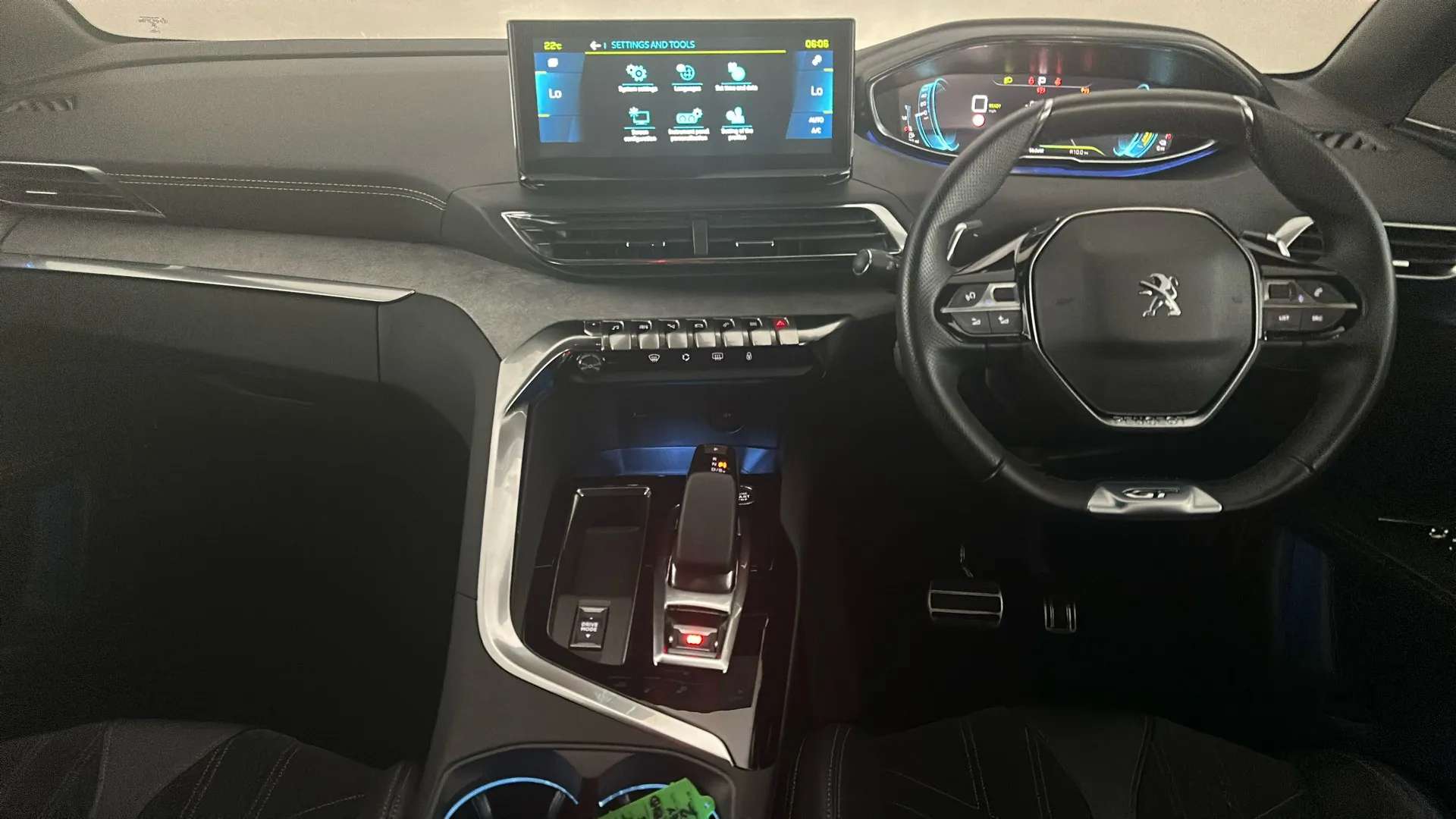2022 PEUGEOT 3008 2022 PEUGEOT 3008