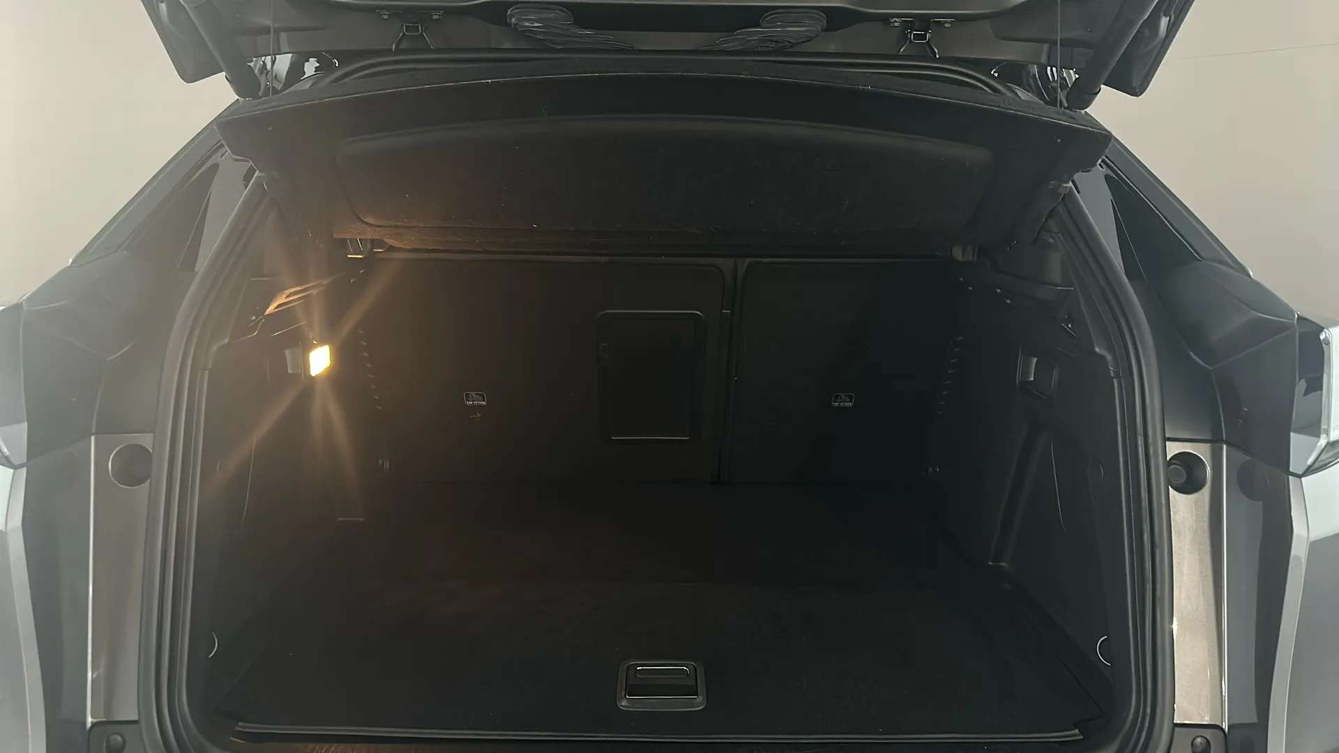 2022 PEUGEOT 3008 2022 PEUGEOT 3008