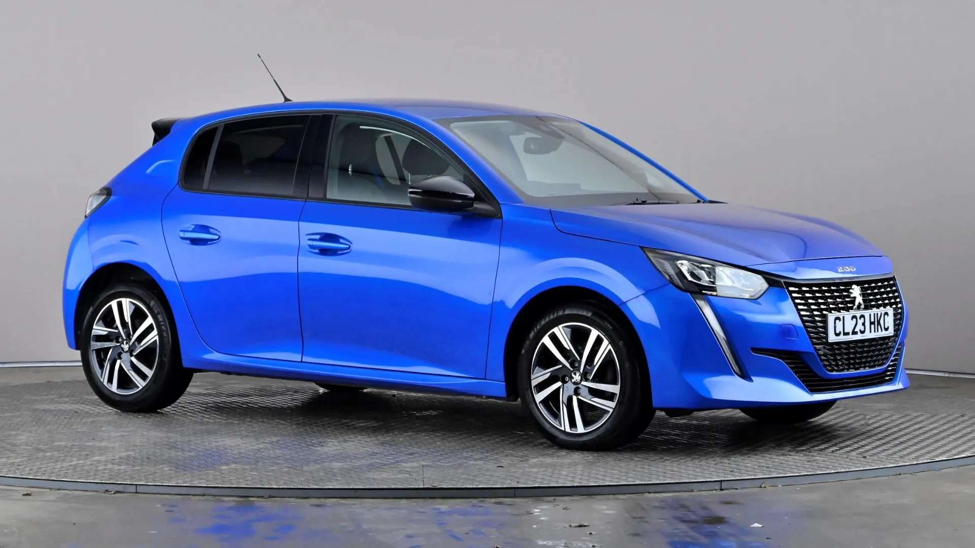 A 2023 PEUGEOT 208 1.2 PureTech 100 Allure Premium + EAT8 A 2023 PEUGEOT 208 1.2 PureTech 100 Allure Premium + EAT8