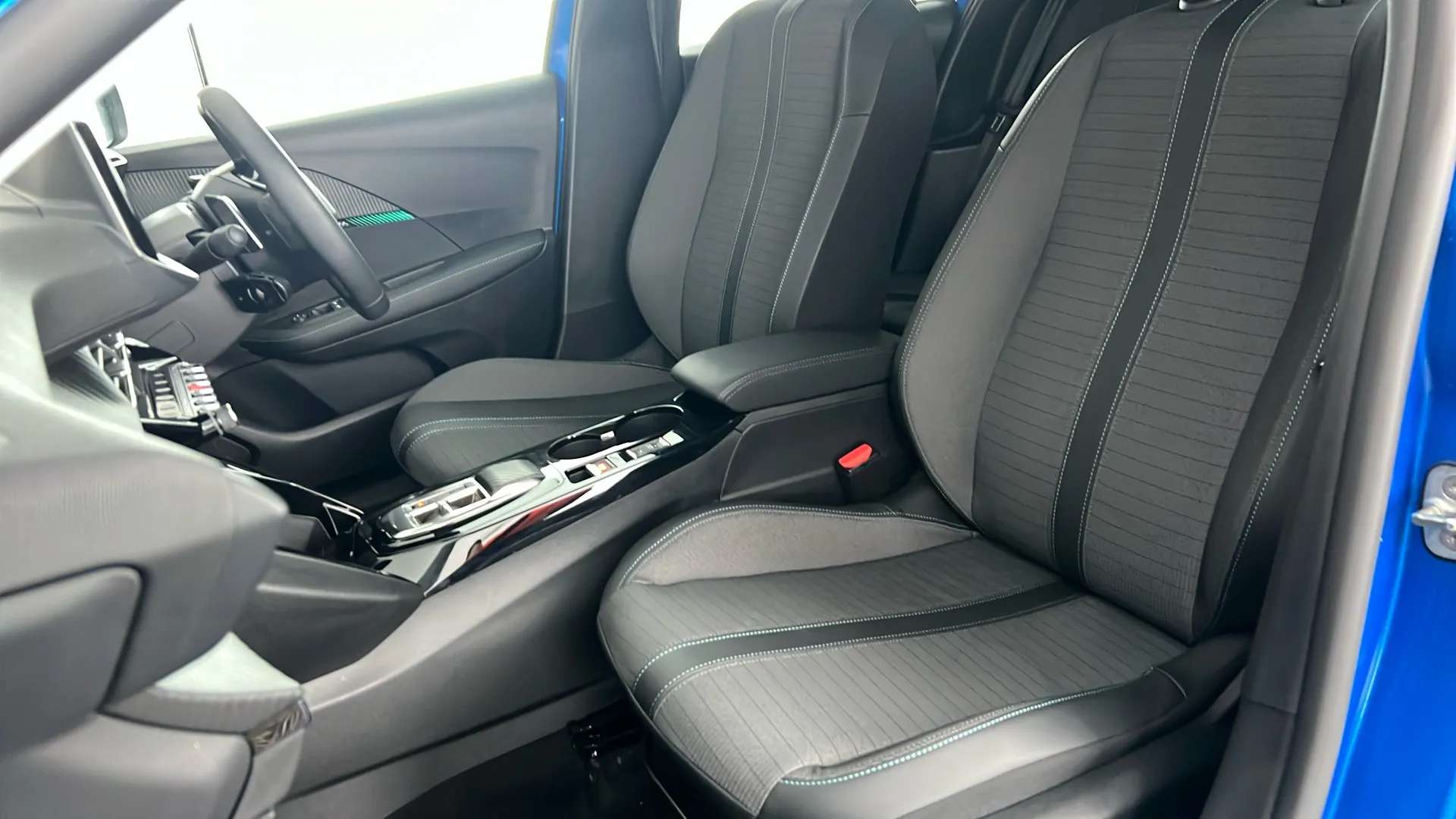 2023 PEUGEOT 208 2023 PEUGEOT 208