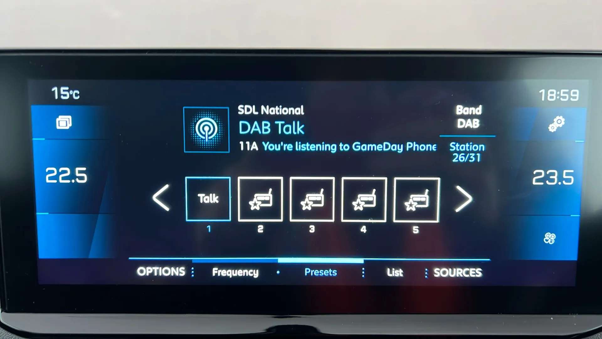 2022 PEUGEOT 3008 2022 PEUGEOT 3008