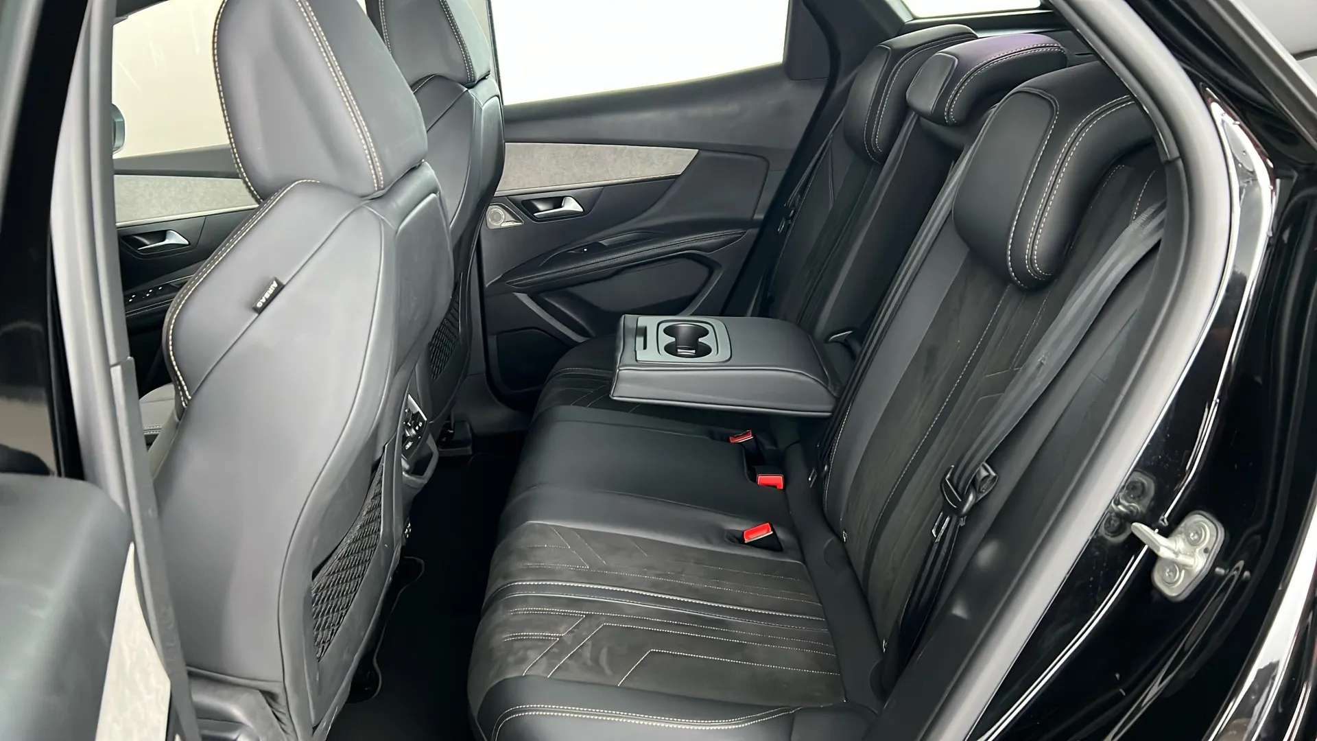 2022 PEUGEOT 3008 2022 PEUGEOT 3008