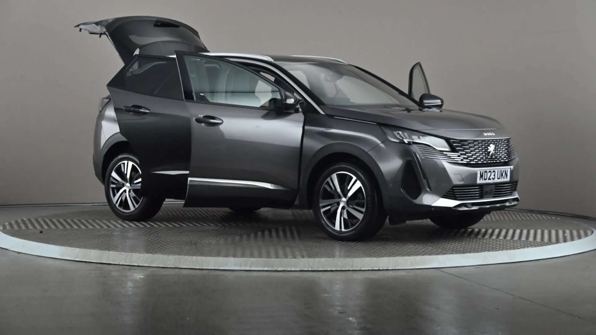 2023 PEUGEOT 3008 2023 PEUGEOT 3008