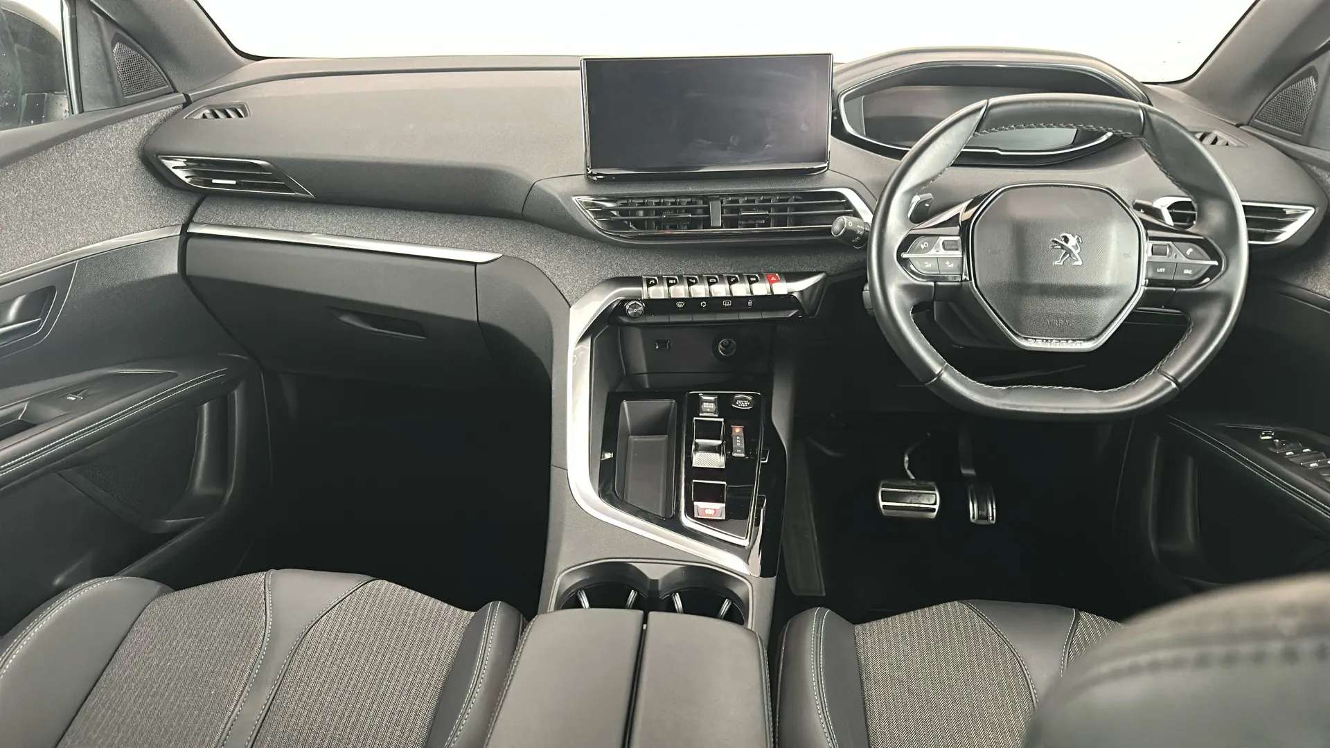 2023 PEUGEOT 3008 2023 PEUGEOT 3008