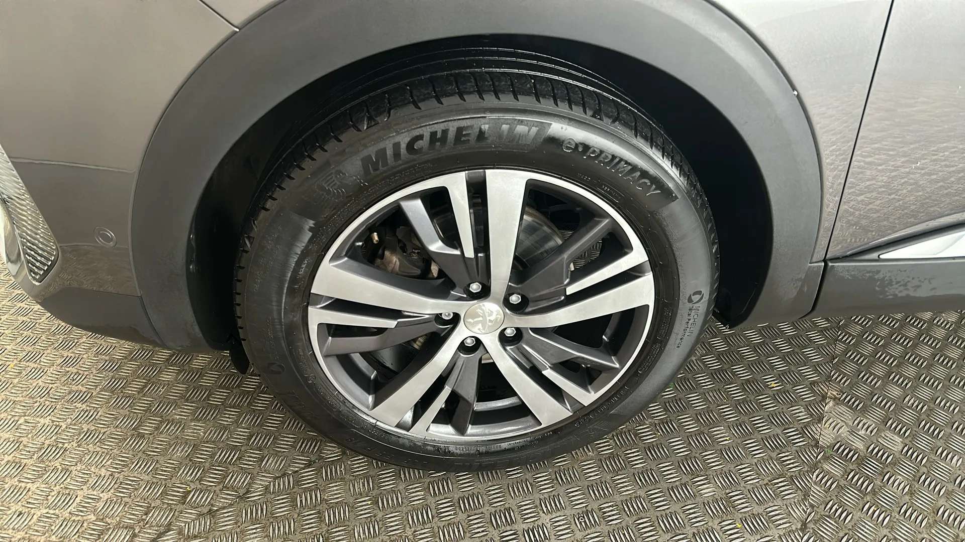 2023 PEUGEOT 3008 2023 PEUGEOT 3008