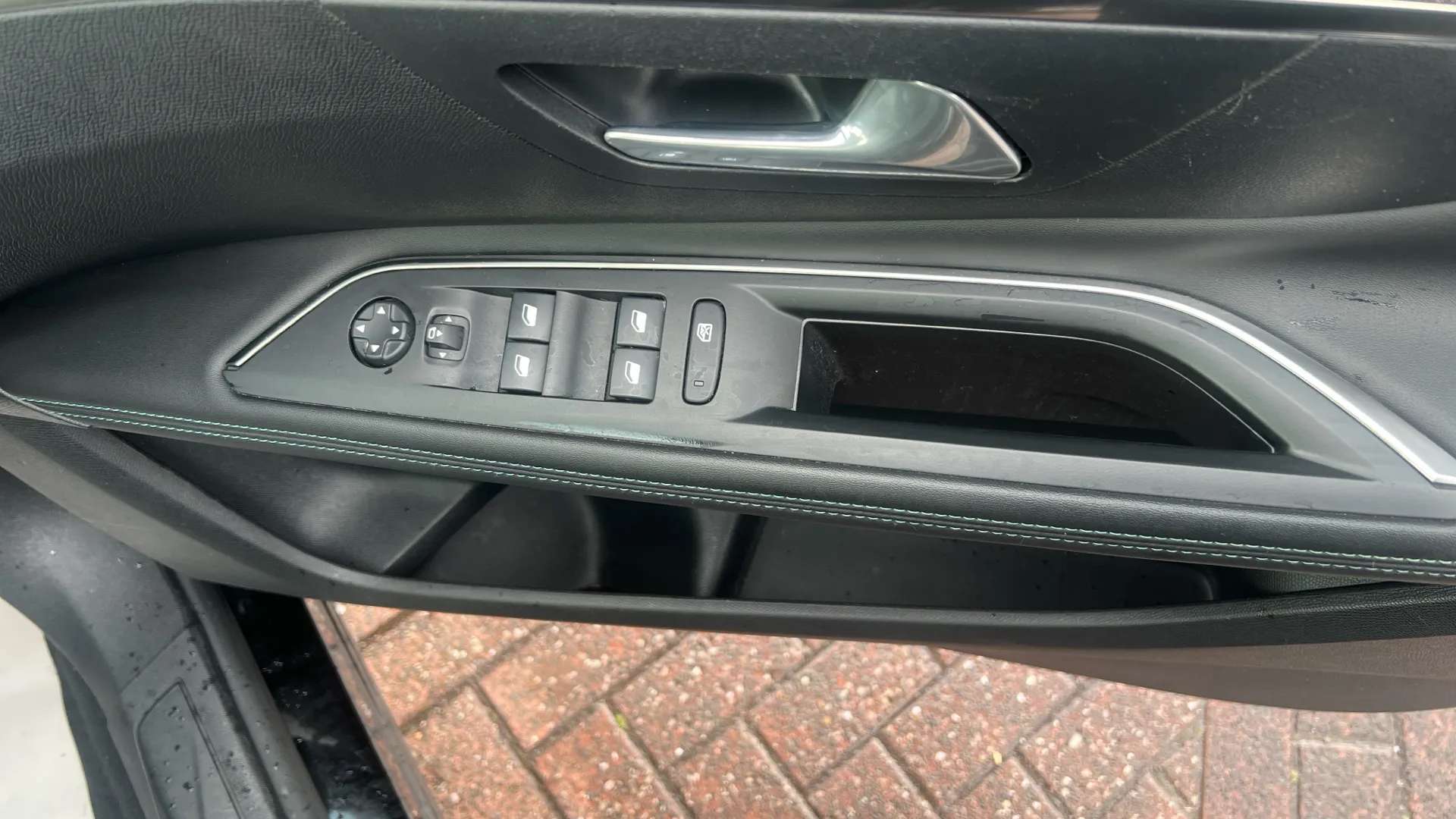 2022 PEUGEOT 3008 2022 PEUGEOT 3008