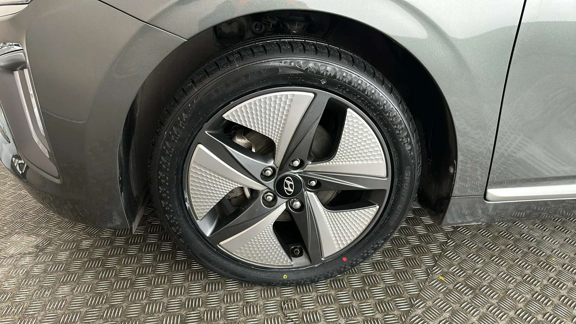 2021 HYUNDAI IONIQ 2021 HYUNDAI IONIQ