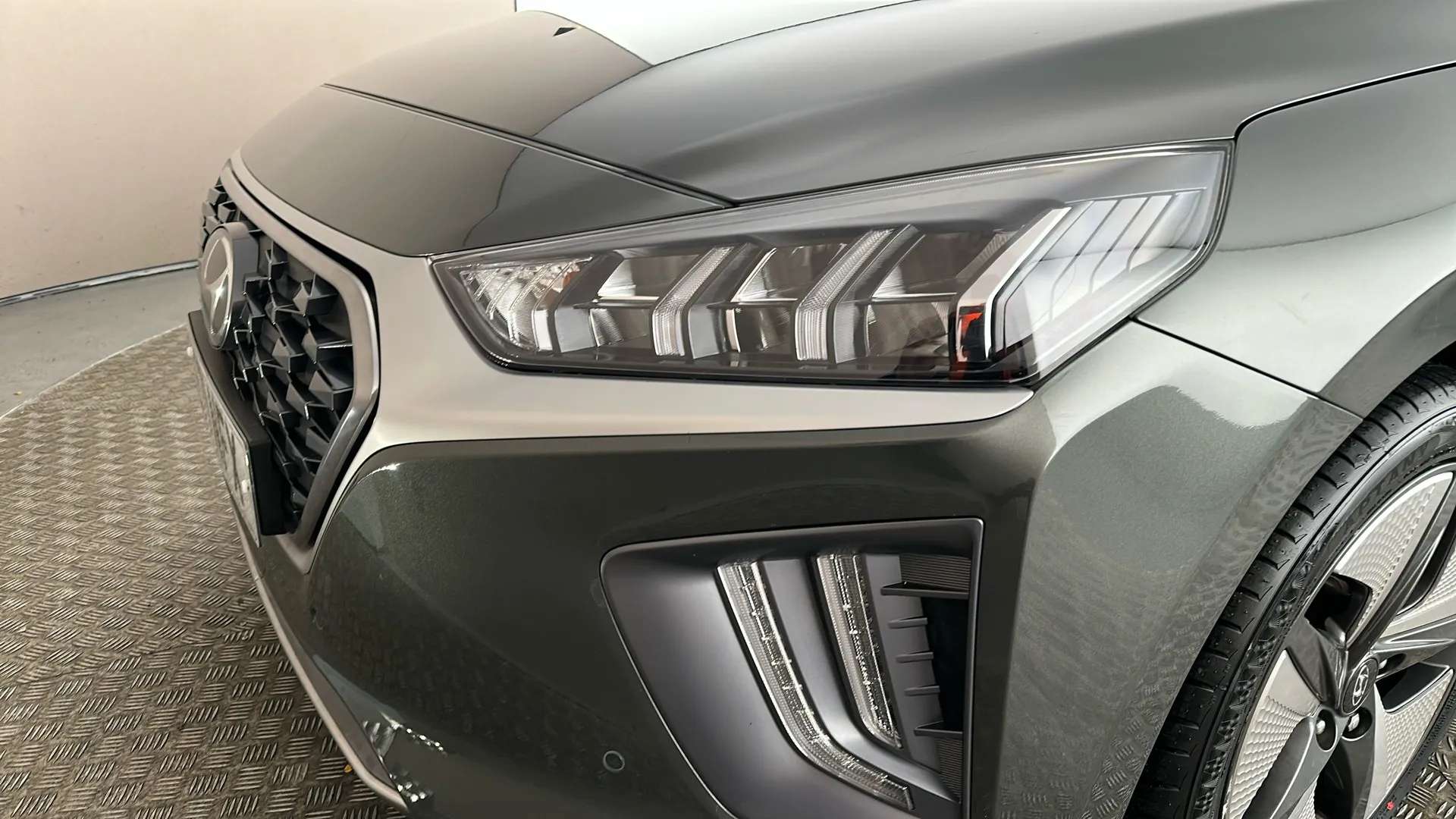 2021 HYUNDAI IONIQ 2021 HYUNDAI IONIQ